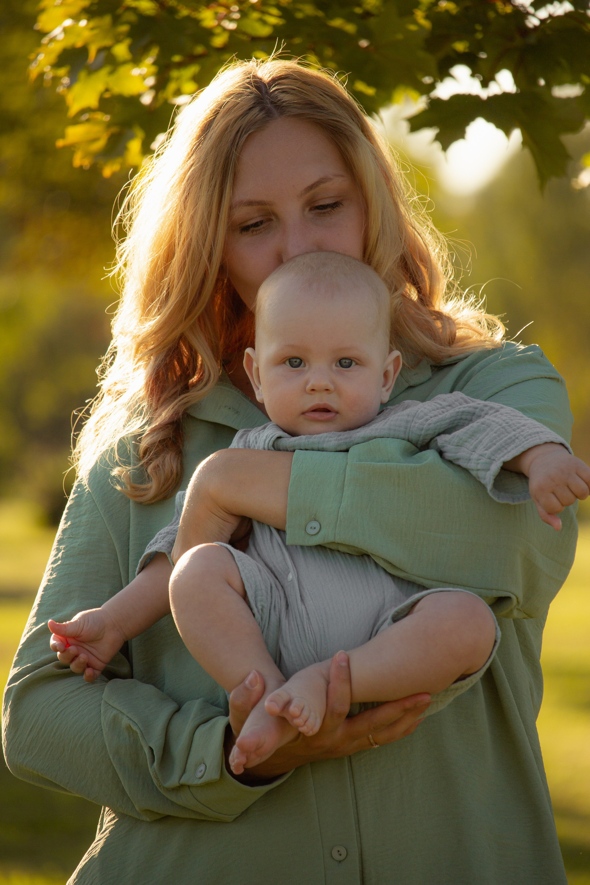 Наташа с малышом. Фотограф Великий Новгород Татьяна Чиглинцева