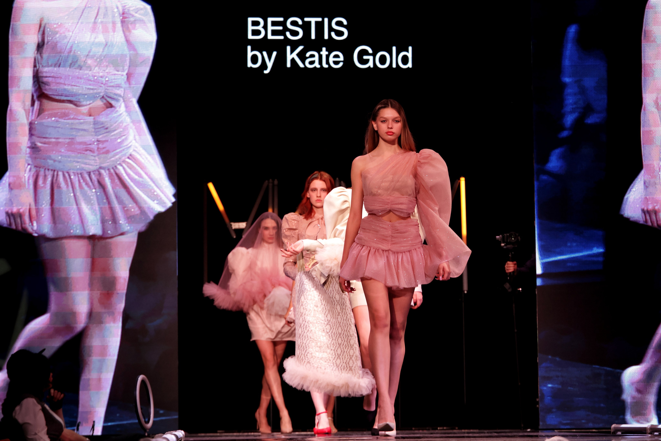 BESTIS by Kate Gold