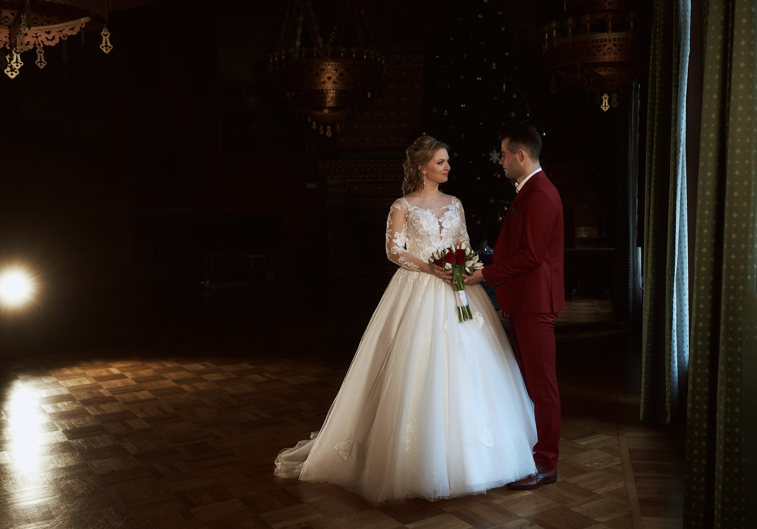 Свадьба Кировский ЗАГС и Дом Ученых. Фотограф в Санкт-Петербурге Знаменская Ирина