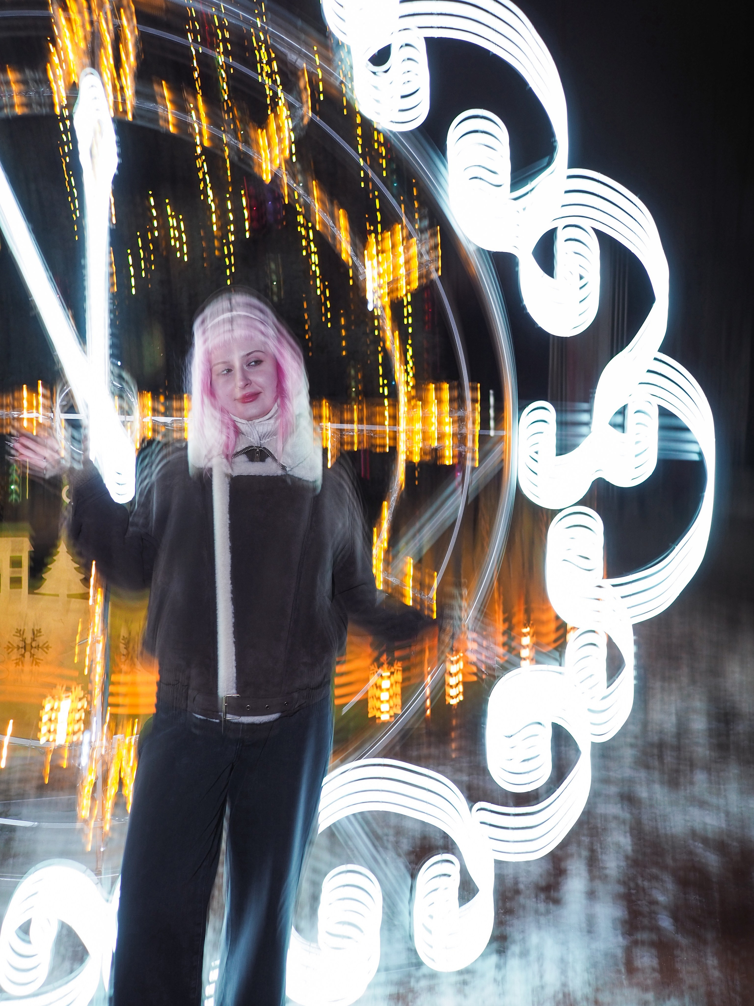 Ночная илюминация. Профессиональная фотография от VladEstaf_StyloQArt: портреты, репортажи, семья