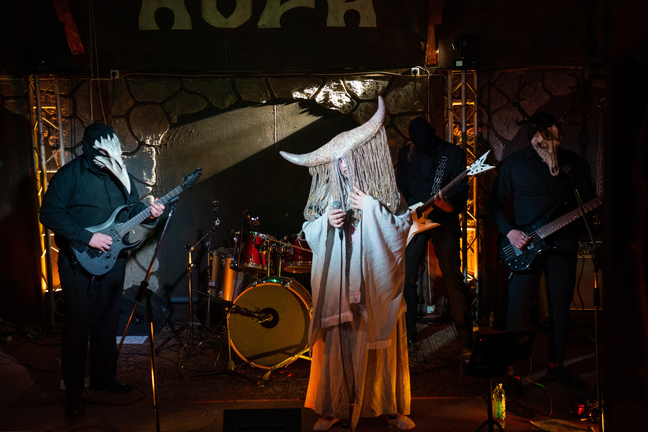 Ночь На Земле|Нора, Псков. Концертный и репортажный фотограф в Санкт-Петербурге Слава Пахомов