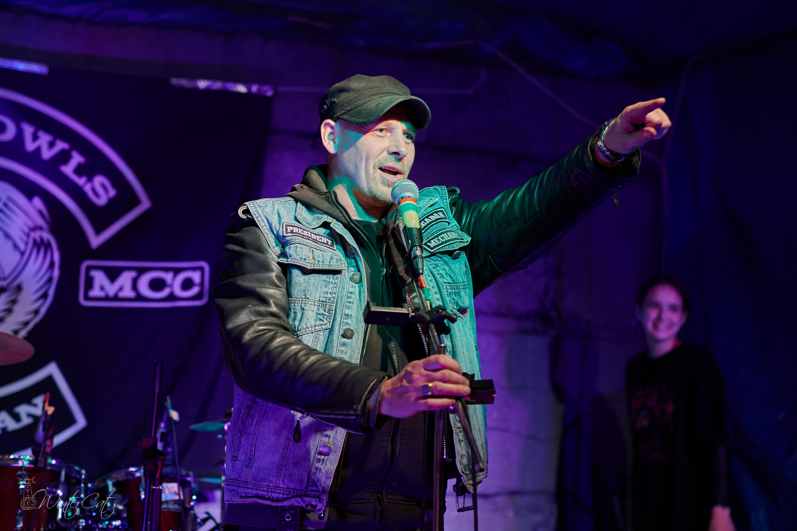 Концерт на закрытии Мотосезона. Портретный и репортажный фотограф в Магадане Андрей Нефедов WinterCatPhoto