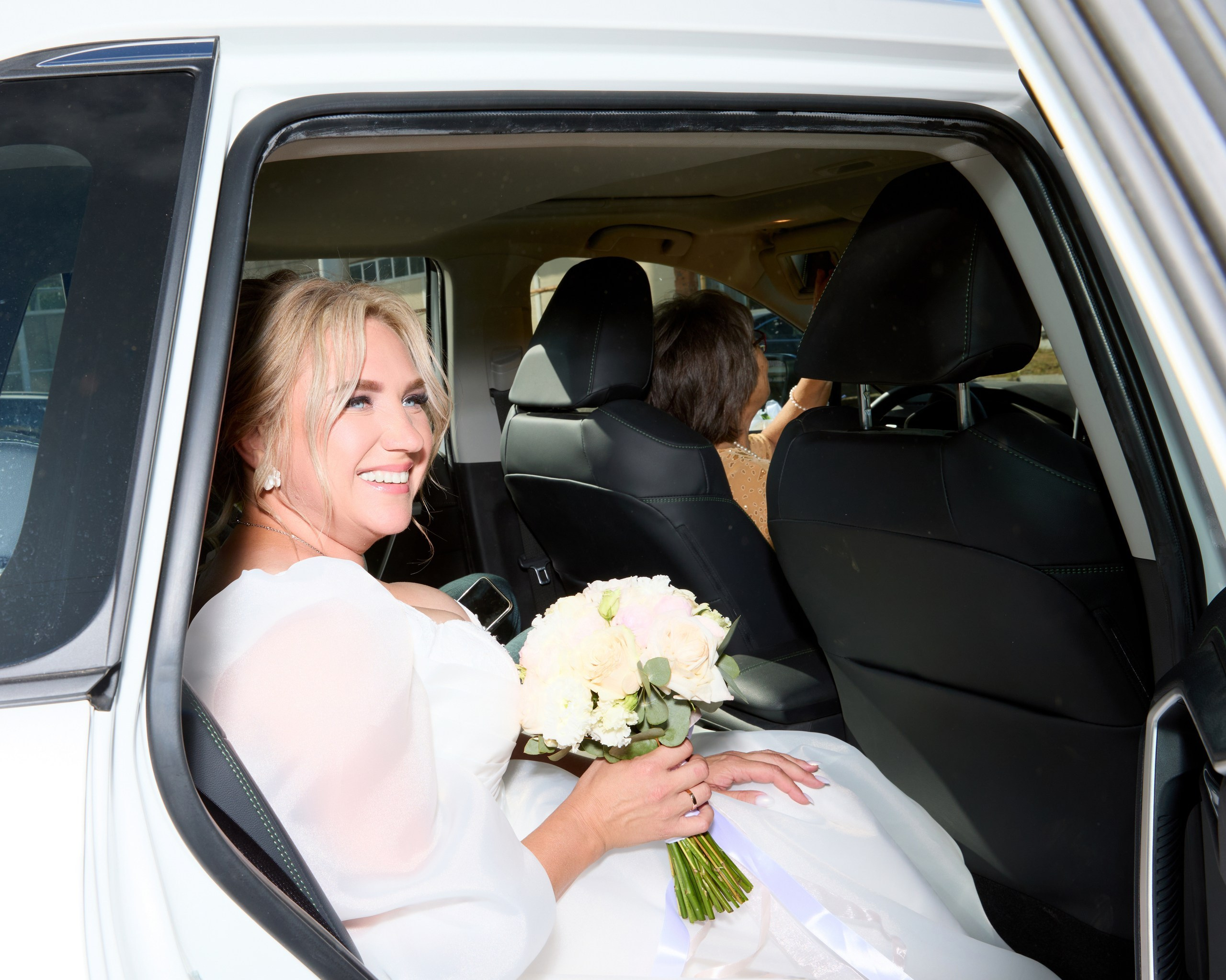 Свадебная фотография. Репортажный фотограф в Самаре