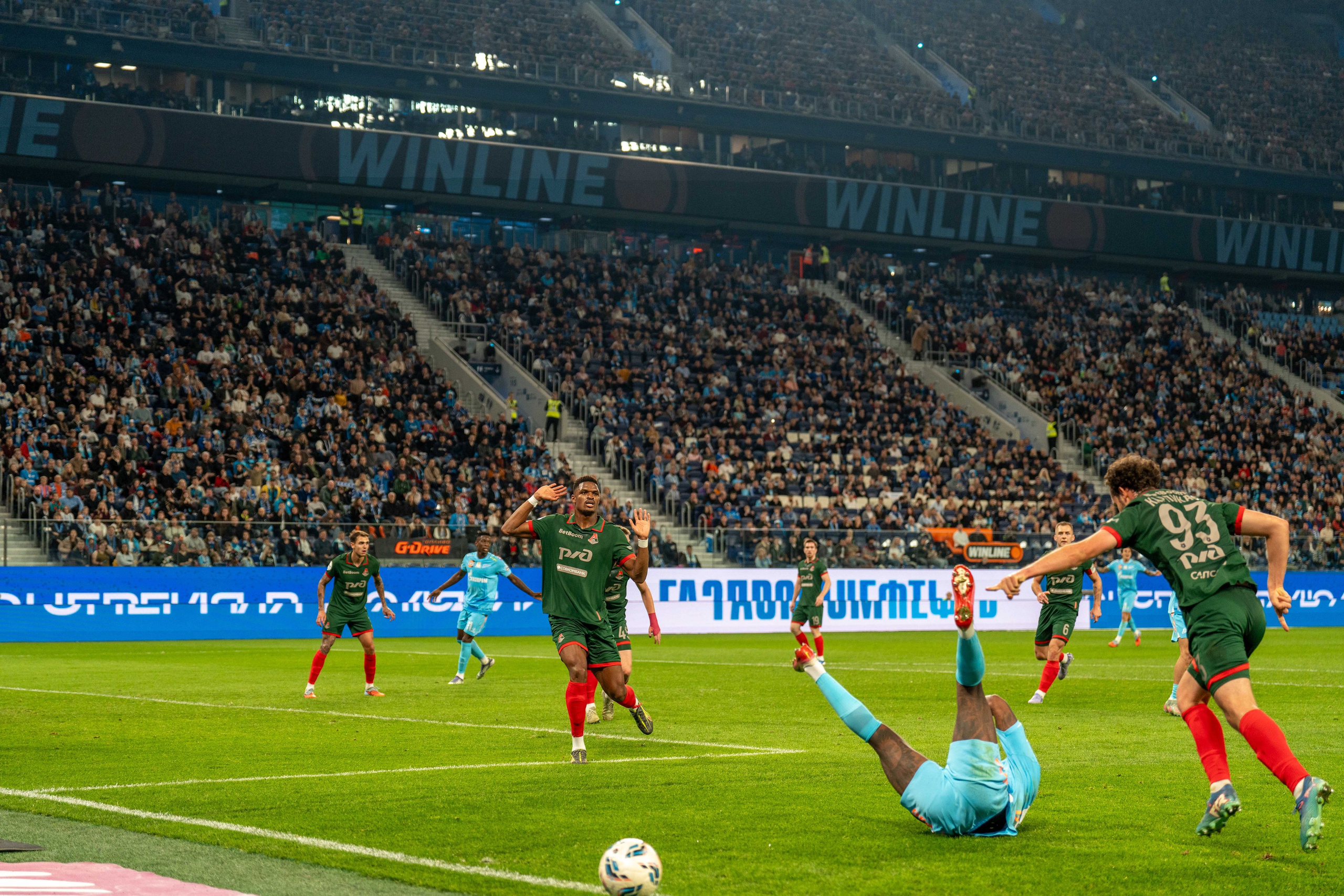 Зенит — Локомотив: фотогалерея 14-го тура РПЛ на Газпром Арене | Антон Гауф. Спортивный фотограф в Санкт-Петербурге | Антон Гауф