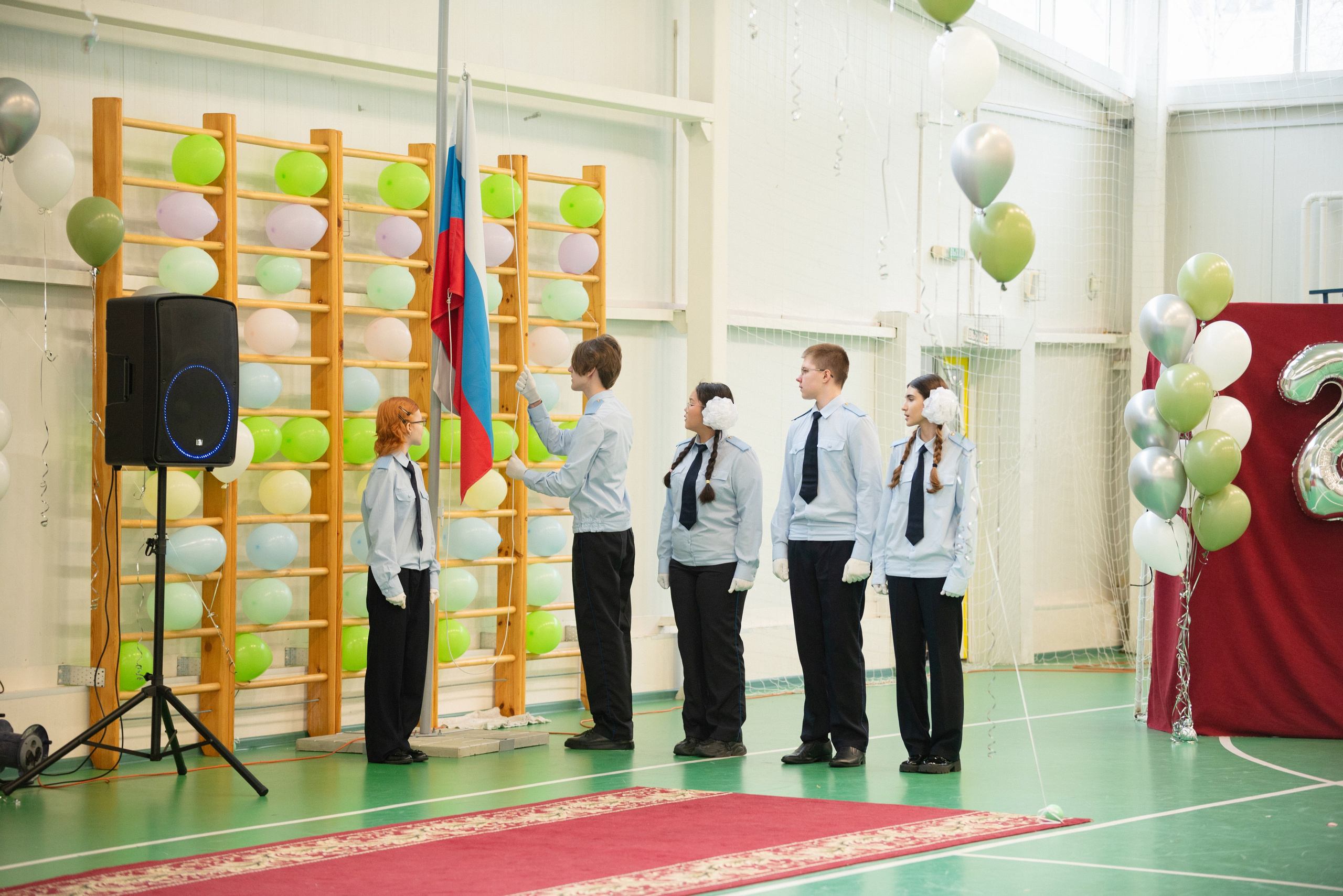 Фотограф на выпускной для старших классов в Сургуте и Нефтеюганске