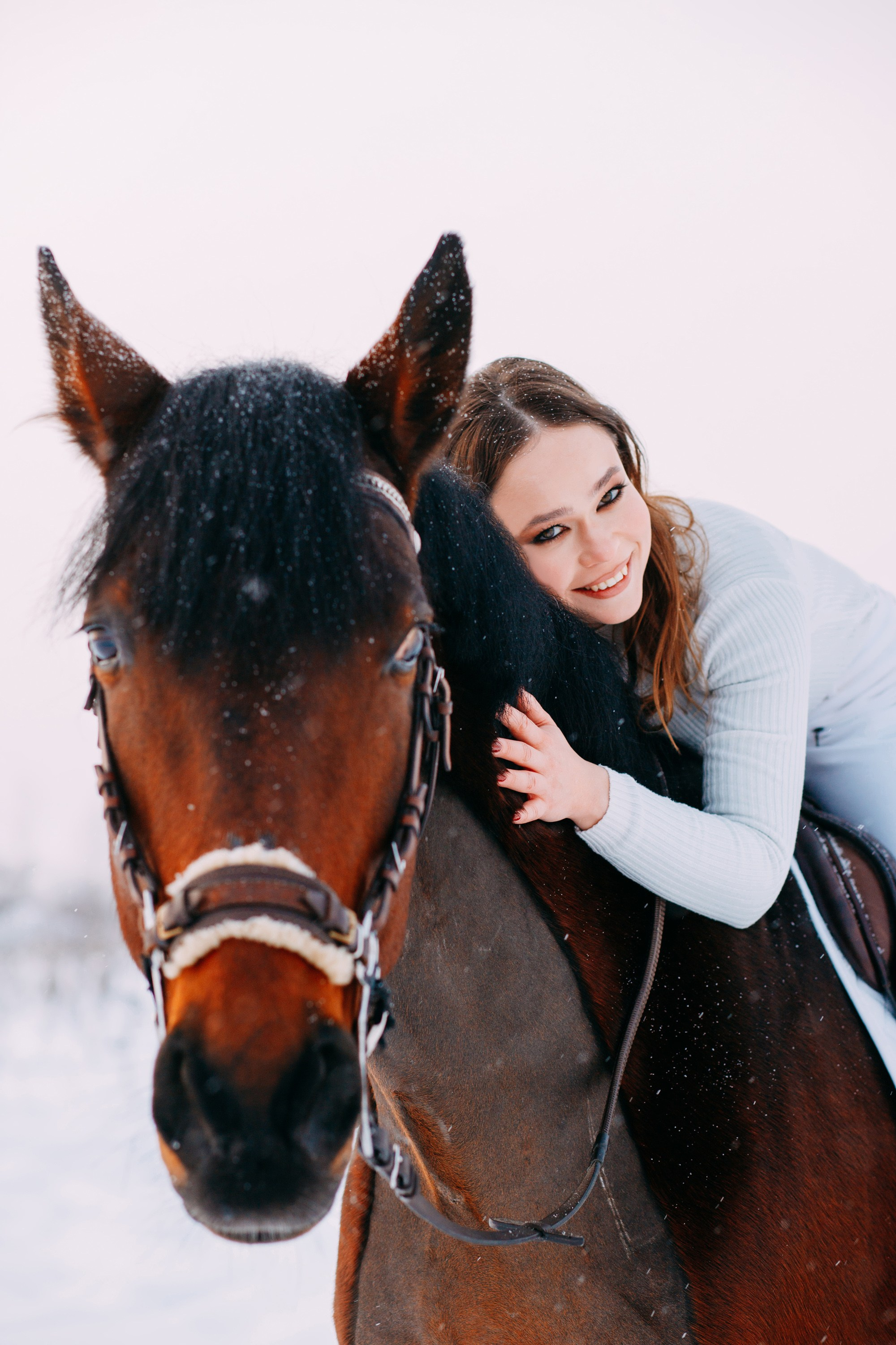Зимняя фотосессия с лошадкой. Фотограф в Санкт-Петербурге Alina Film