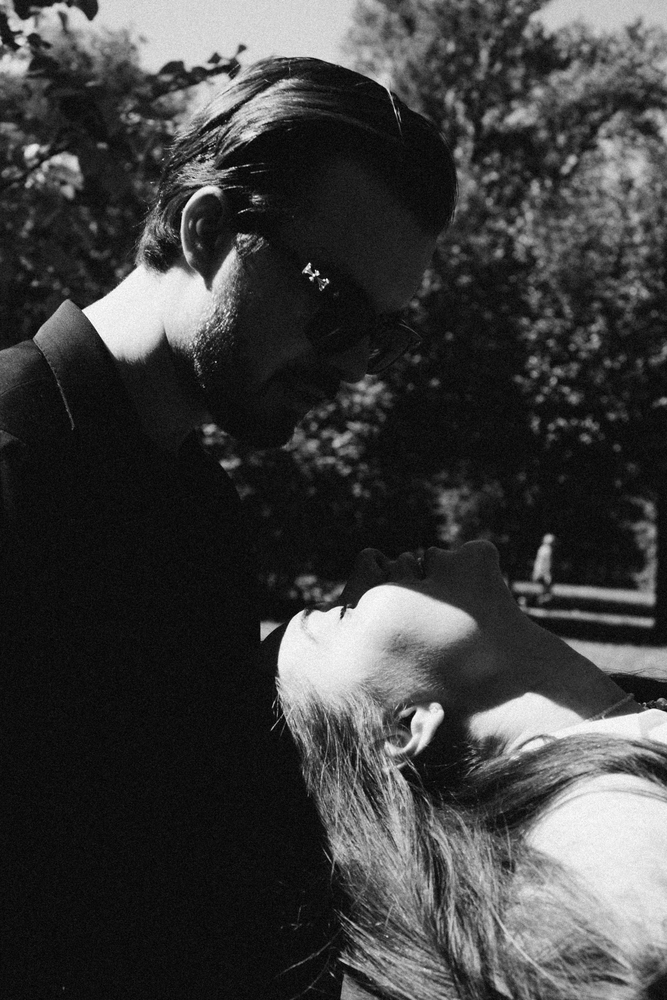 СВАДЕБНАЯ СЬЕМКА В ПАРКЕ ПОБЕДЫ И ПРОГУЛКА ПО МОСКОВСКОМУ ПРОСПЕКТУ. Профессиональный фотограф, Санкт-Петербург — Виктория Богомолова