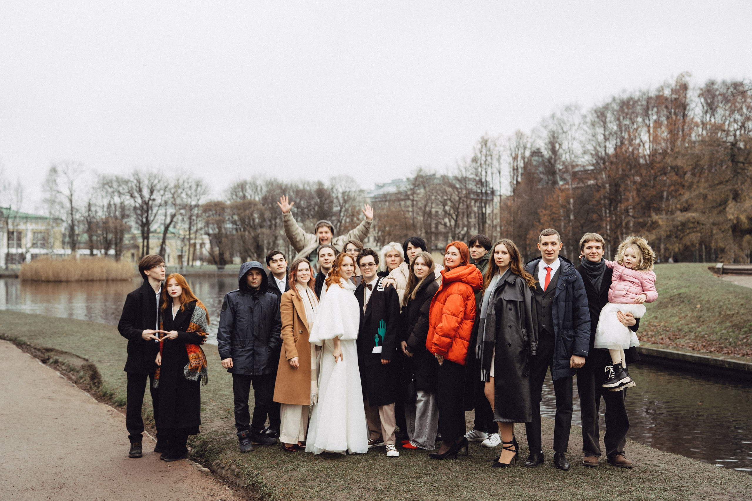 СВАДЕБНАЯ СЬЕМКА ВО ВТОРОМ ДВОРЦЕ С ГОСТЯМИ И ПРОГУЛКА В ТАВРИЧЕСКОМ САДУ. Профессиональный фотограф, Санкт-Петербург — Виктория Богомолова