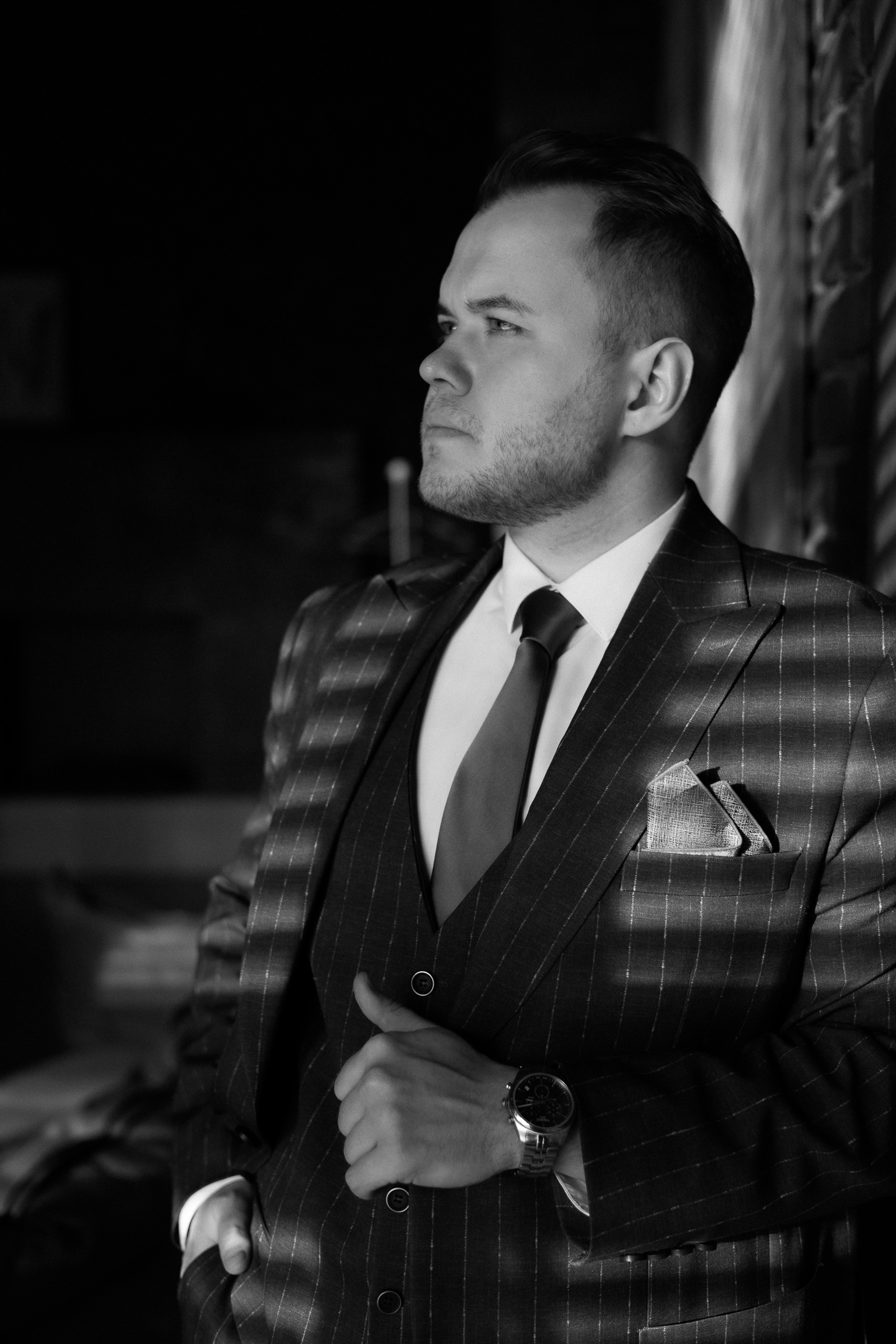 Даниил Вычегжанин. Фотограф свадебный, репортажный, индивидуальный, фото для маркетплейсов, брендов, автосалонов