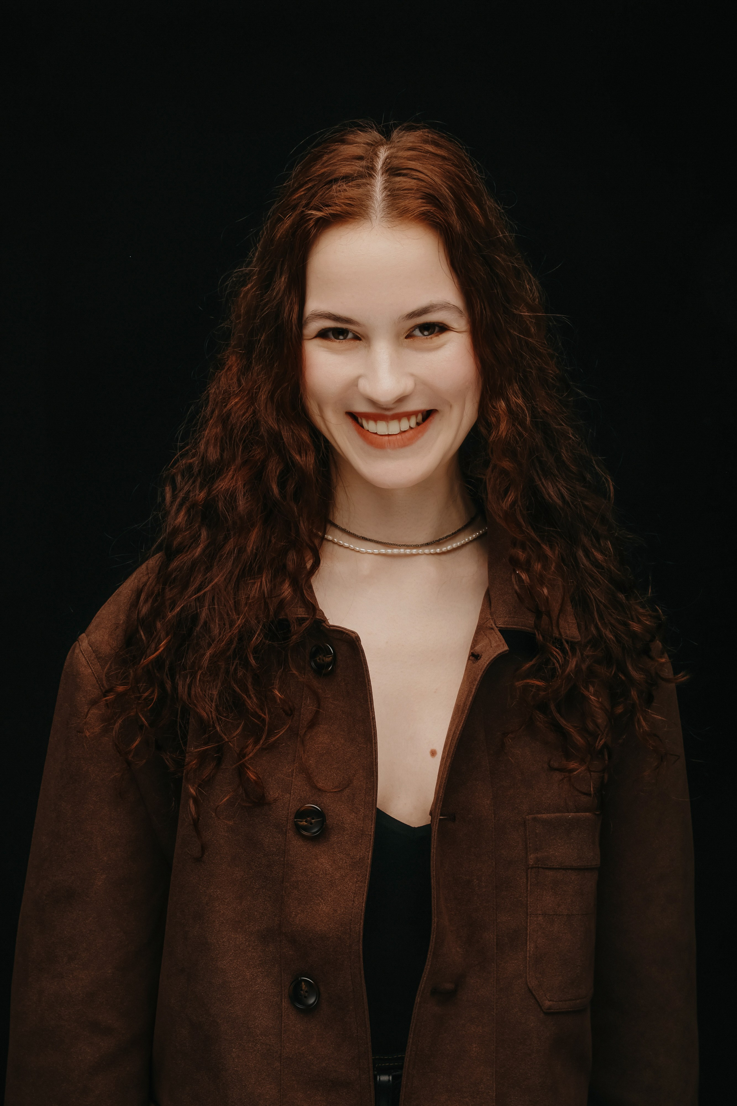 Школьные. Фотограф свадебный, репортажный, индивидуальный, фото для маркетплейсов, брендов, автосалонов