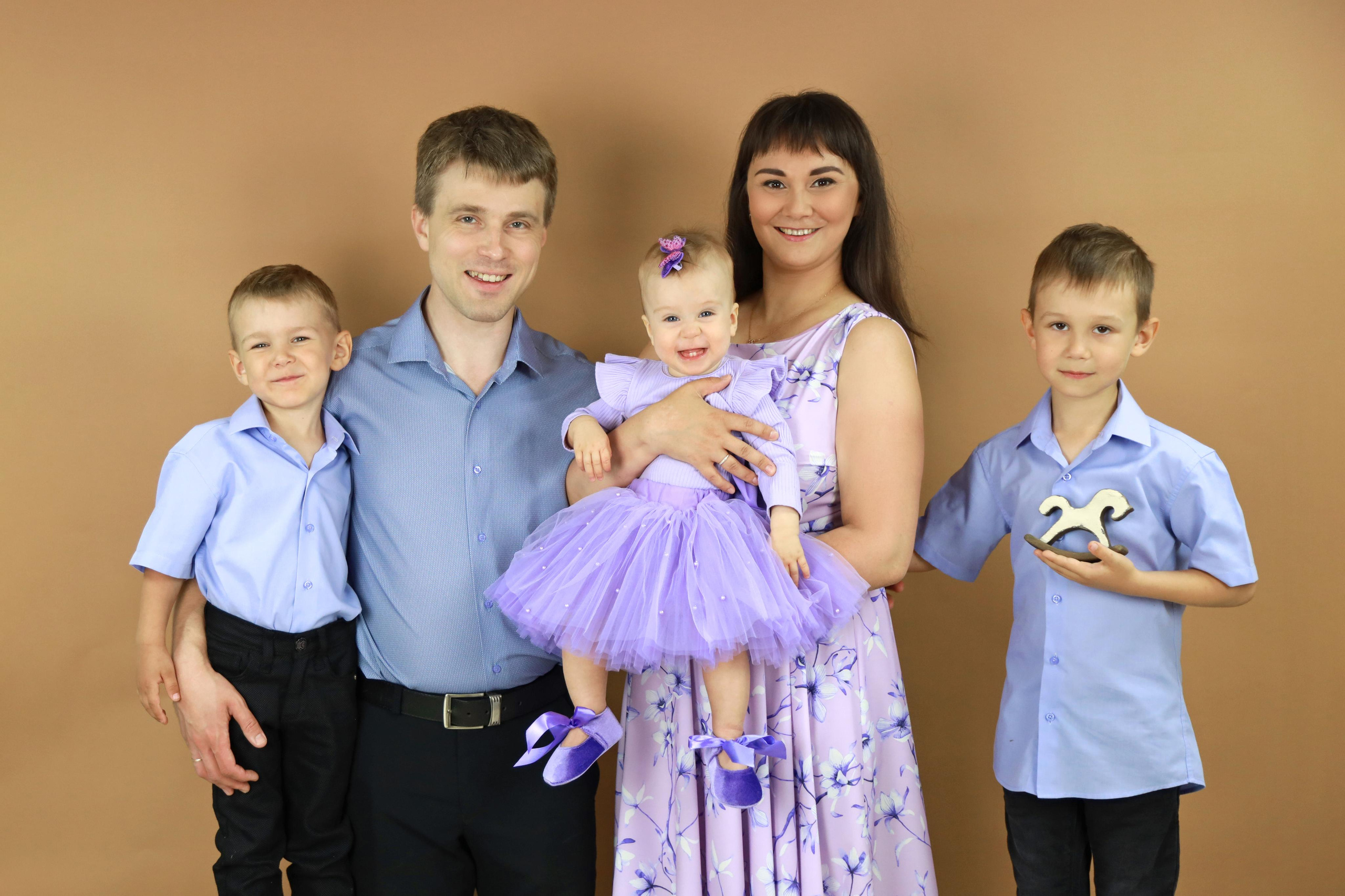 Годовасие. ФОТОСТИЛЬ, изготовление рекламной продукции в Приморско-Ахтарске