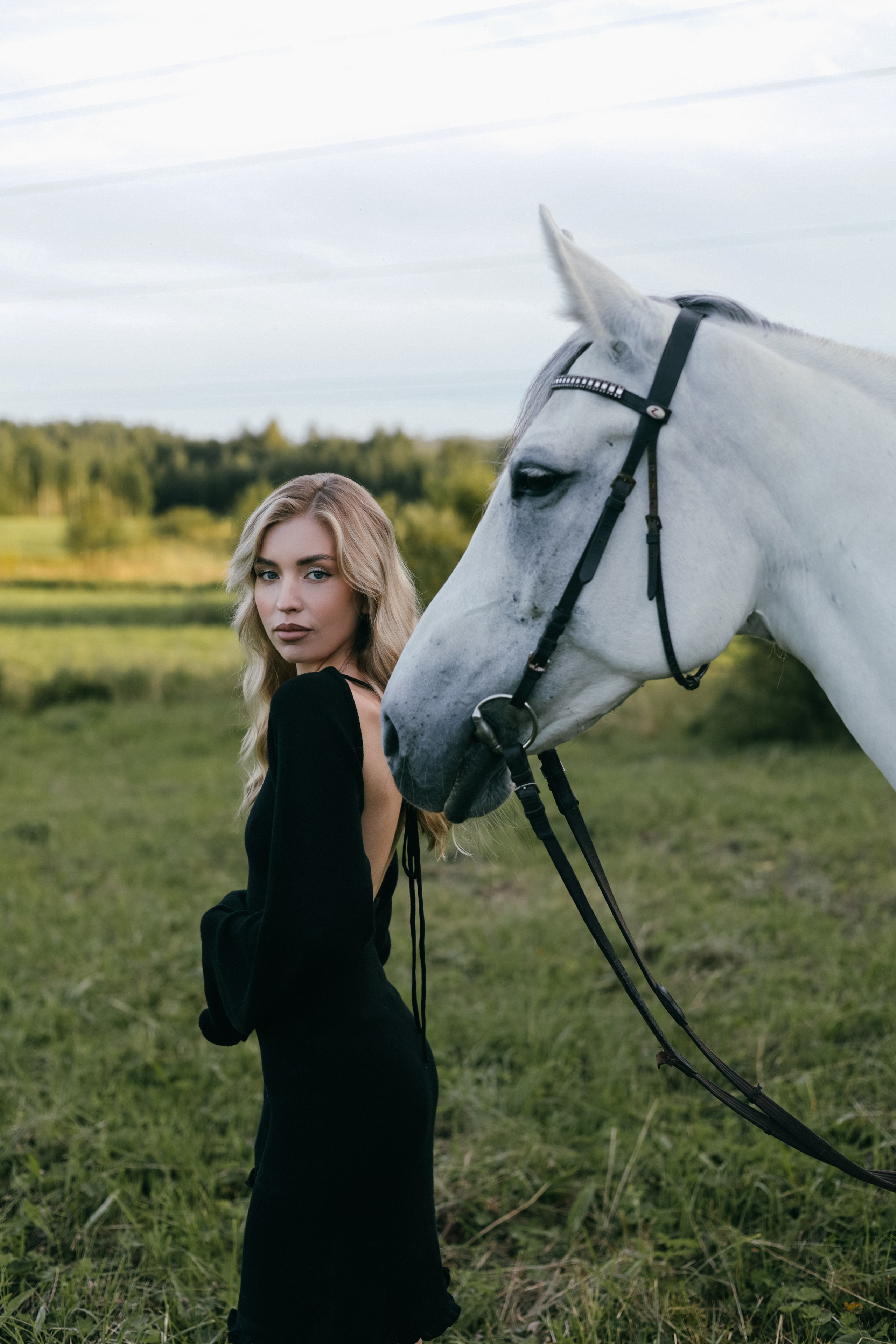 Александра. Главная