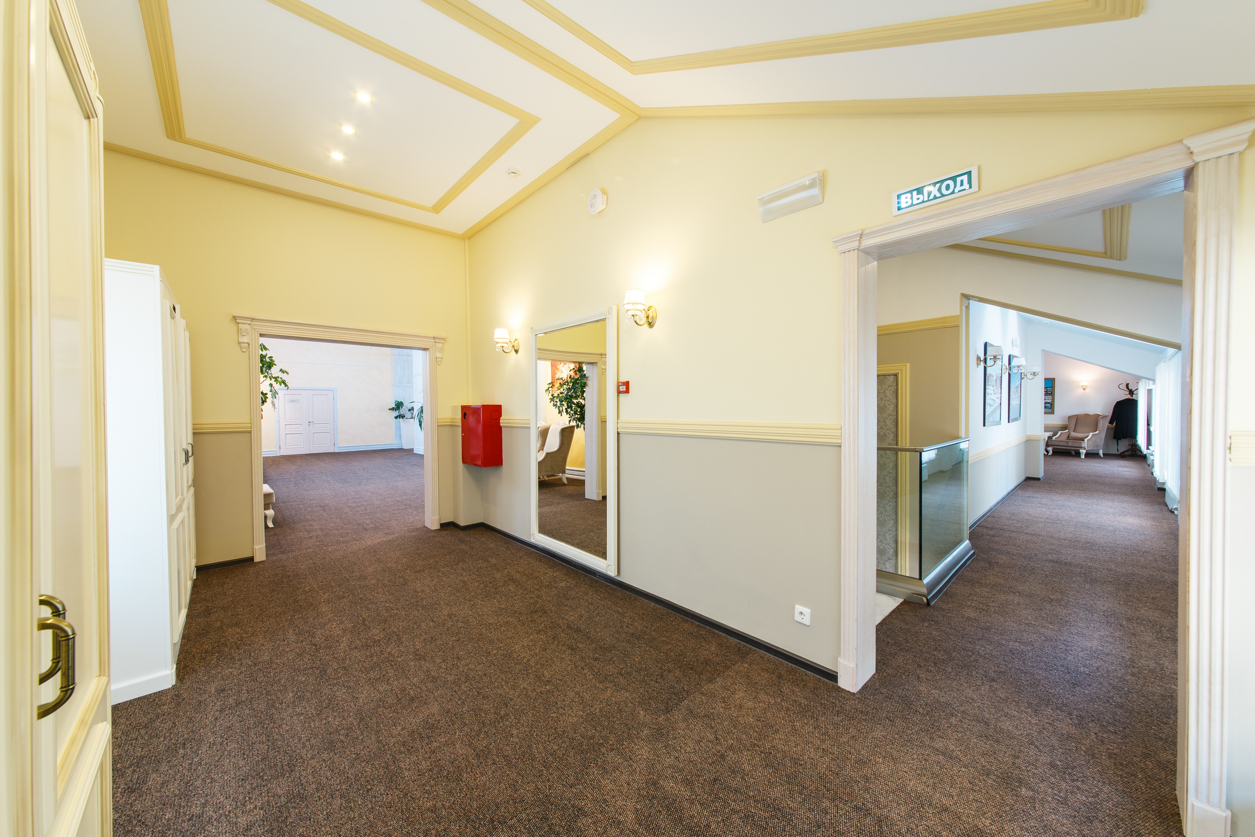 Renatphoto-Заказать интерьерную фотосъёмку в Краснодаре. Профессиональная фотосъёмка интерьеров, предметная фотосессия еды для меню г. Анапа