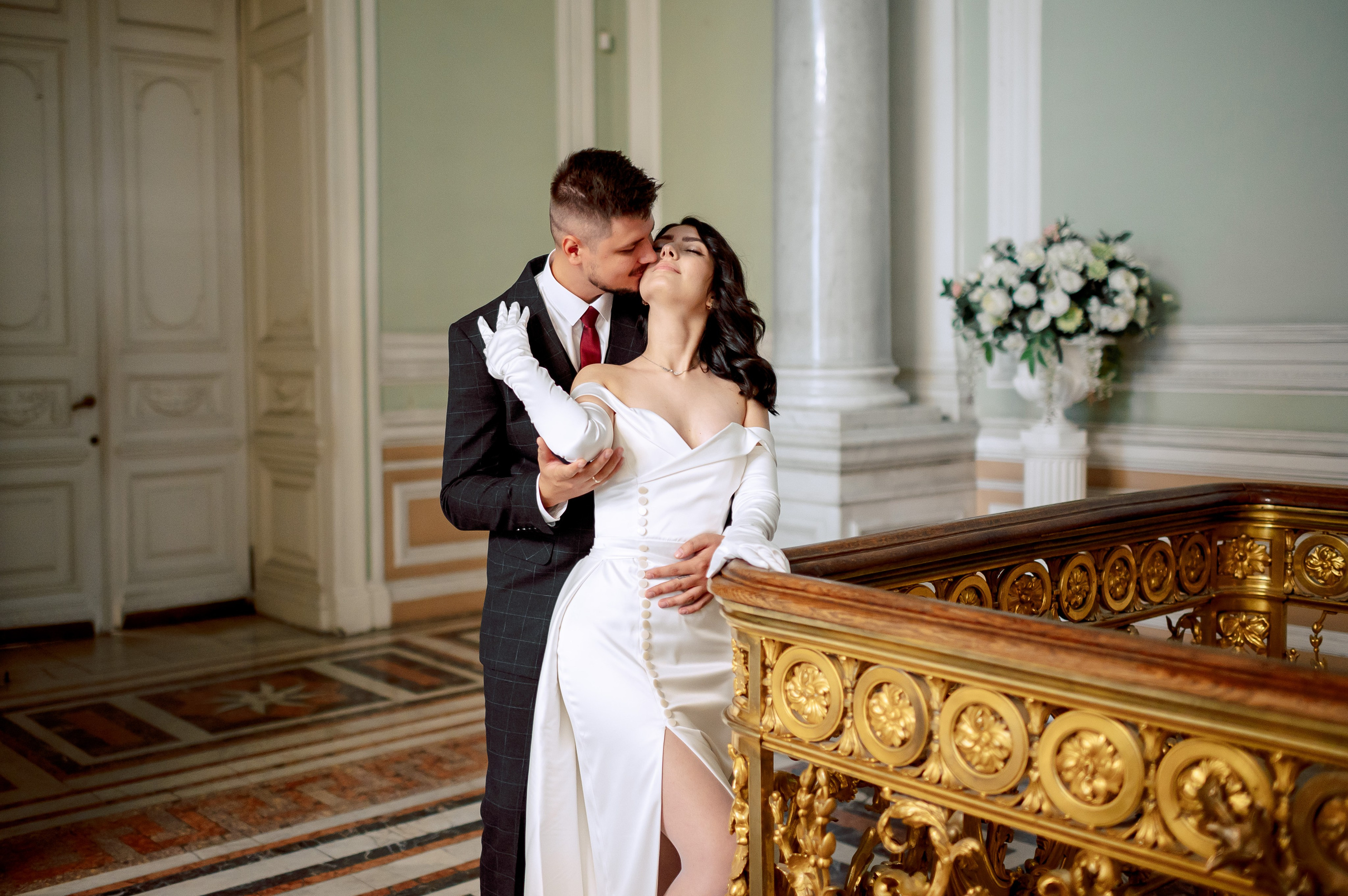 Камерная свадьба в Первом Дворце Бракосочетания №1 на Английской набережной Яны и Евгения. Портретный, семейный и свадебный фотограф в Санкт-Петербурге и в Пушкине Ширяев Денис