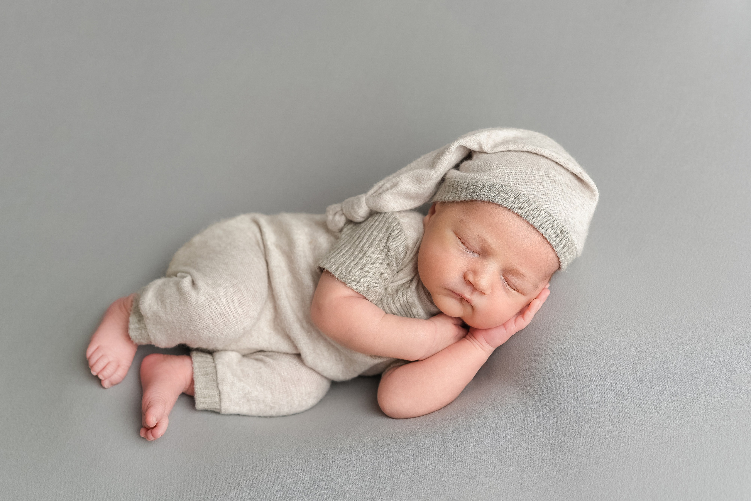 Newborn. Фотограф новорожденных и детский фотограф в Екатеринбурге Ксени