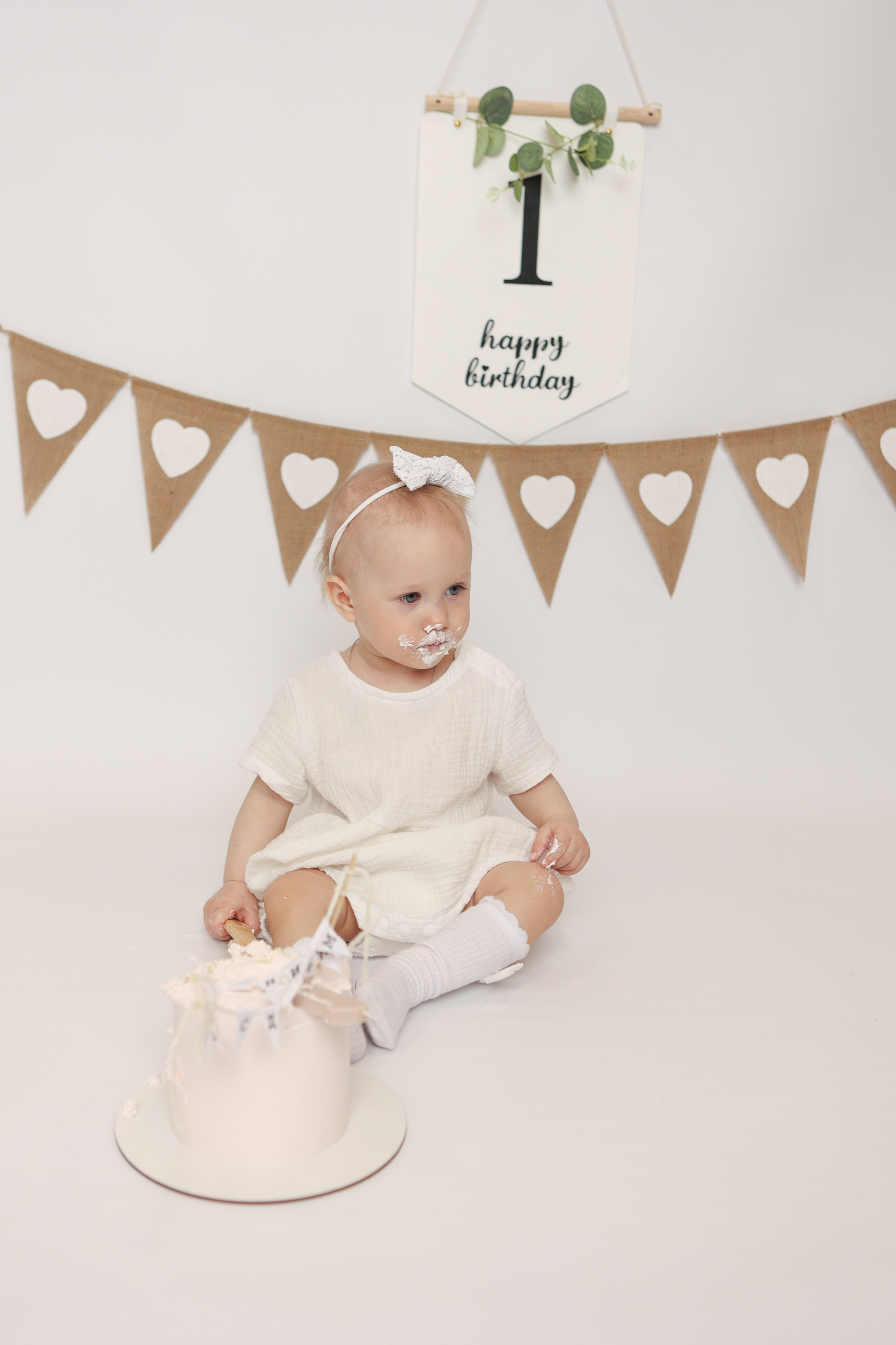 Крушение тортика. Фотограф новорожденных. Детский и семейный фотограф Марьяна Юдина