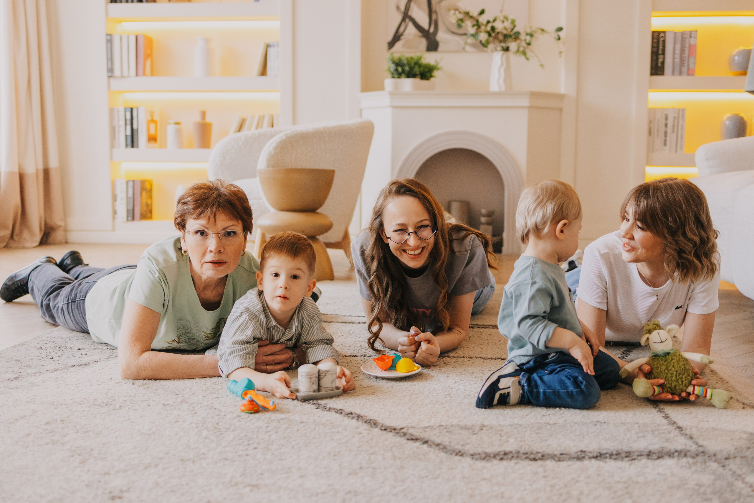 Большая семья. Домашняя фотосессия