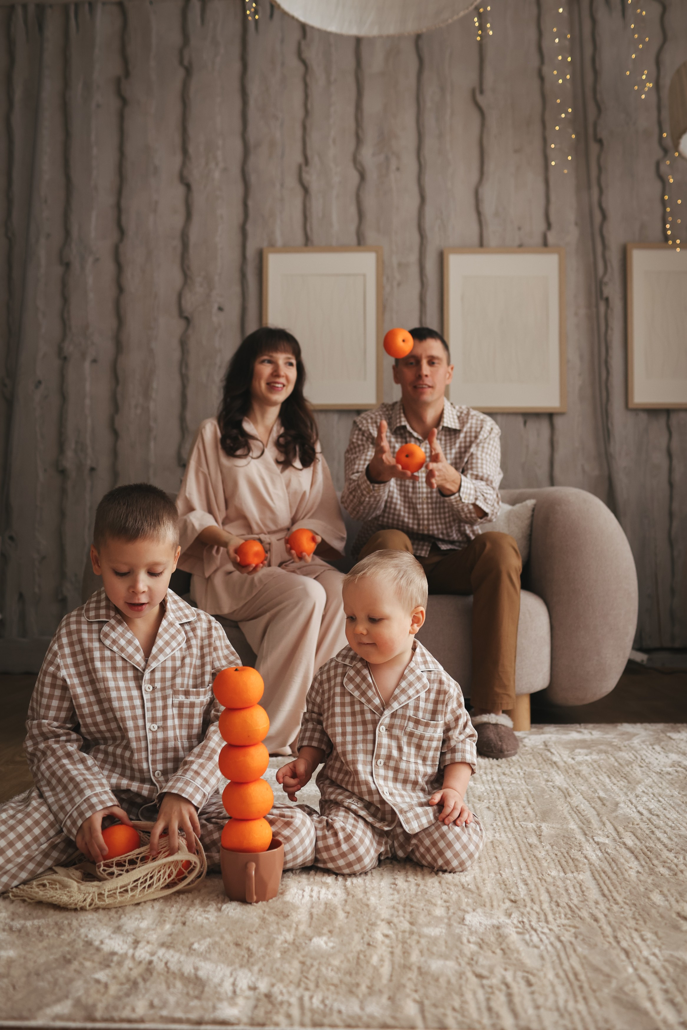 Новый год новогодняя фотосессия семейная фотосесиия. Фотограф Владимир Москва