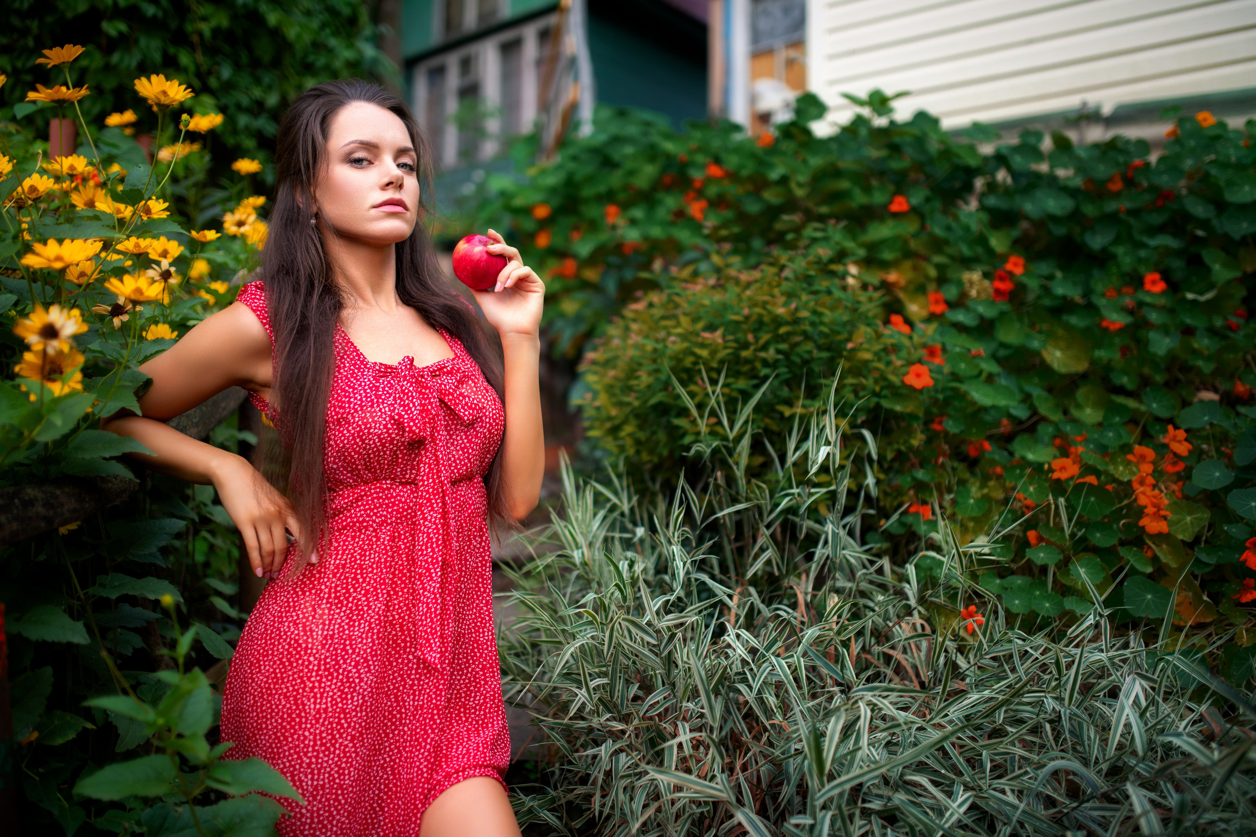 Съемка с Екатериной на рассвете на берегу реки