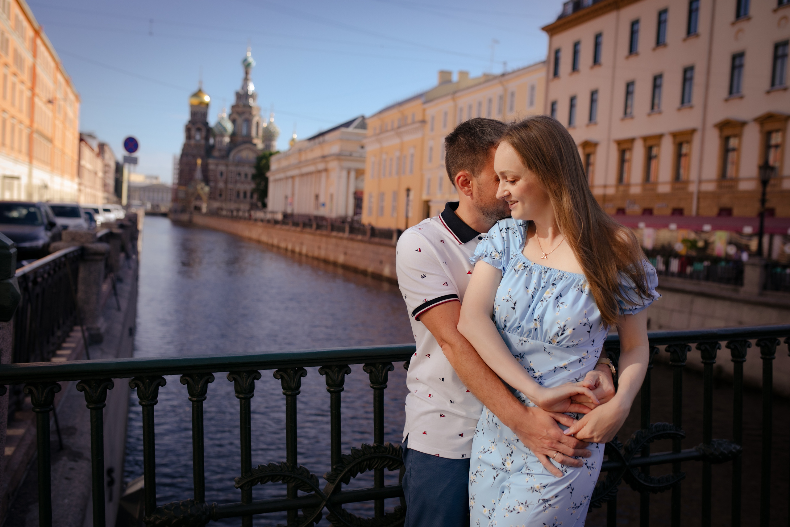 Прогулка по пустынному городу. Фотограф в Санкт-Петербурге Разиля Идиятуллина