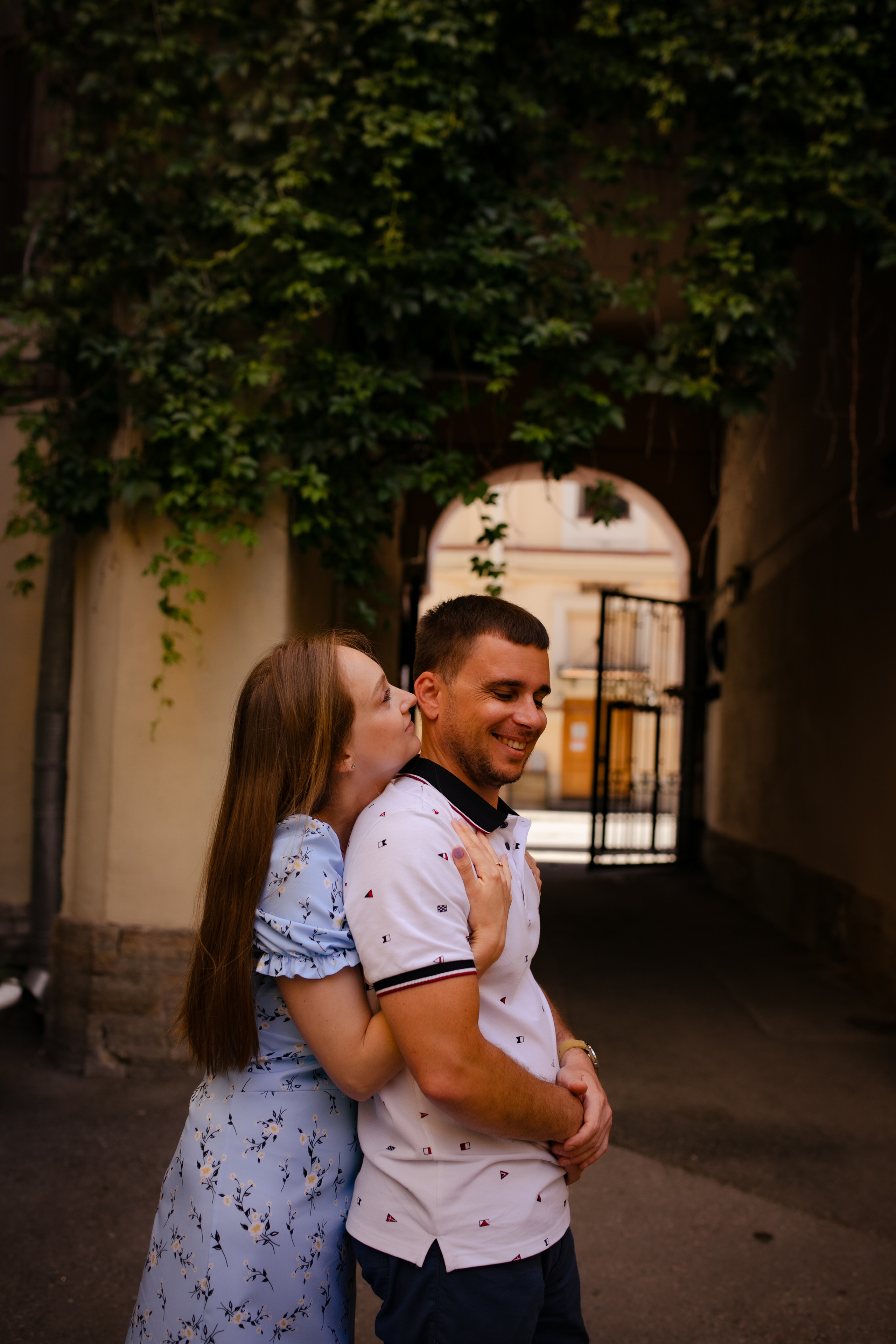 Прогулка по пустынному городу. Фотограф в Санкт-Петербурге Разиля Идиятуллина