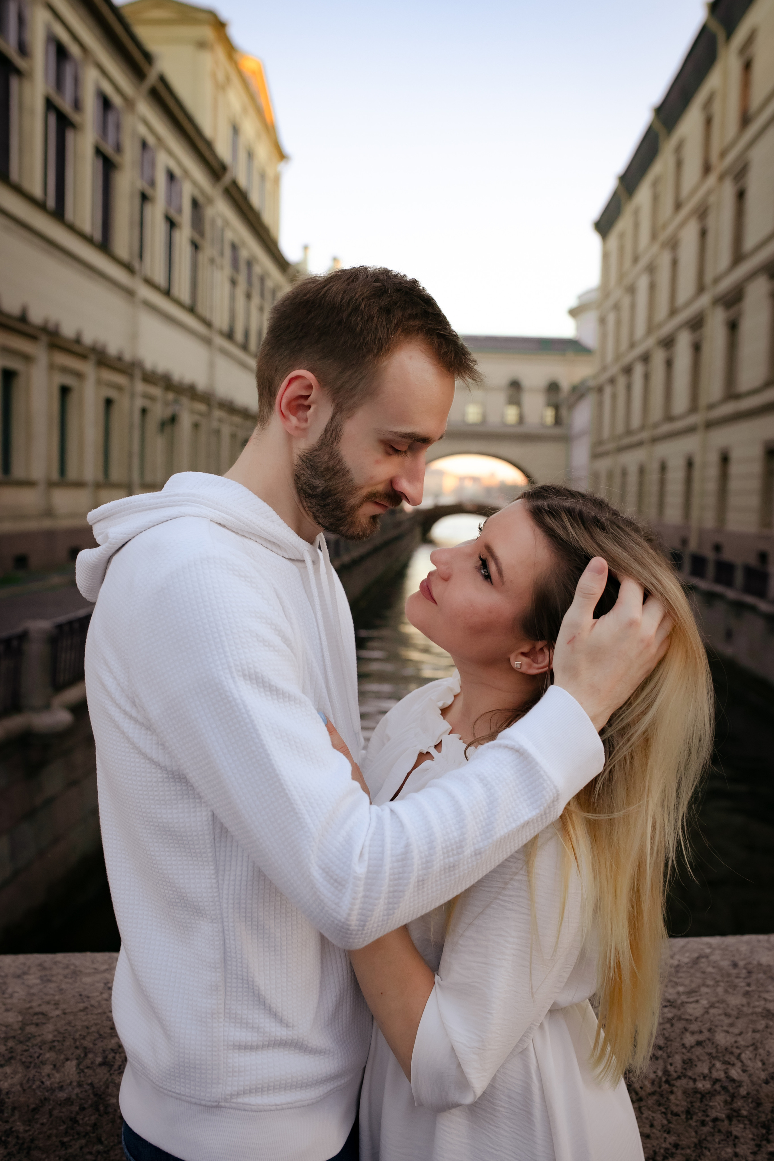 Прогулка на рассвете Оли и Егора). Фотограф в Санкт-Петербурге Разиля Идиятуллина