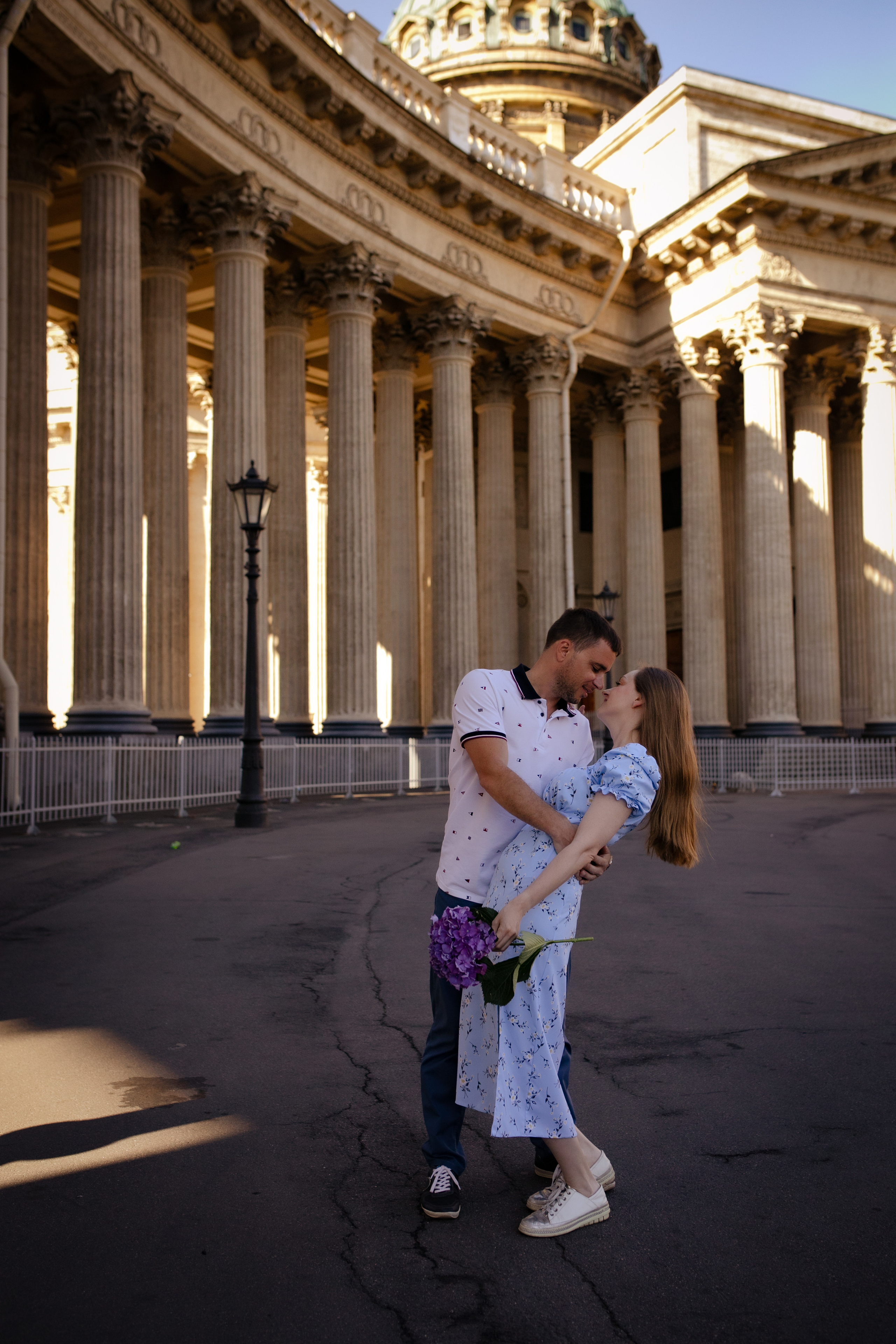 Прогулка по пустынному городу. Фотограф в Санкт-Петербурге Разиля Идиятуллина