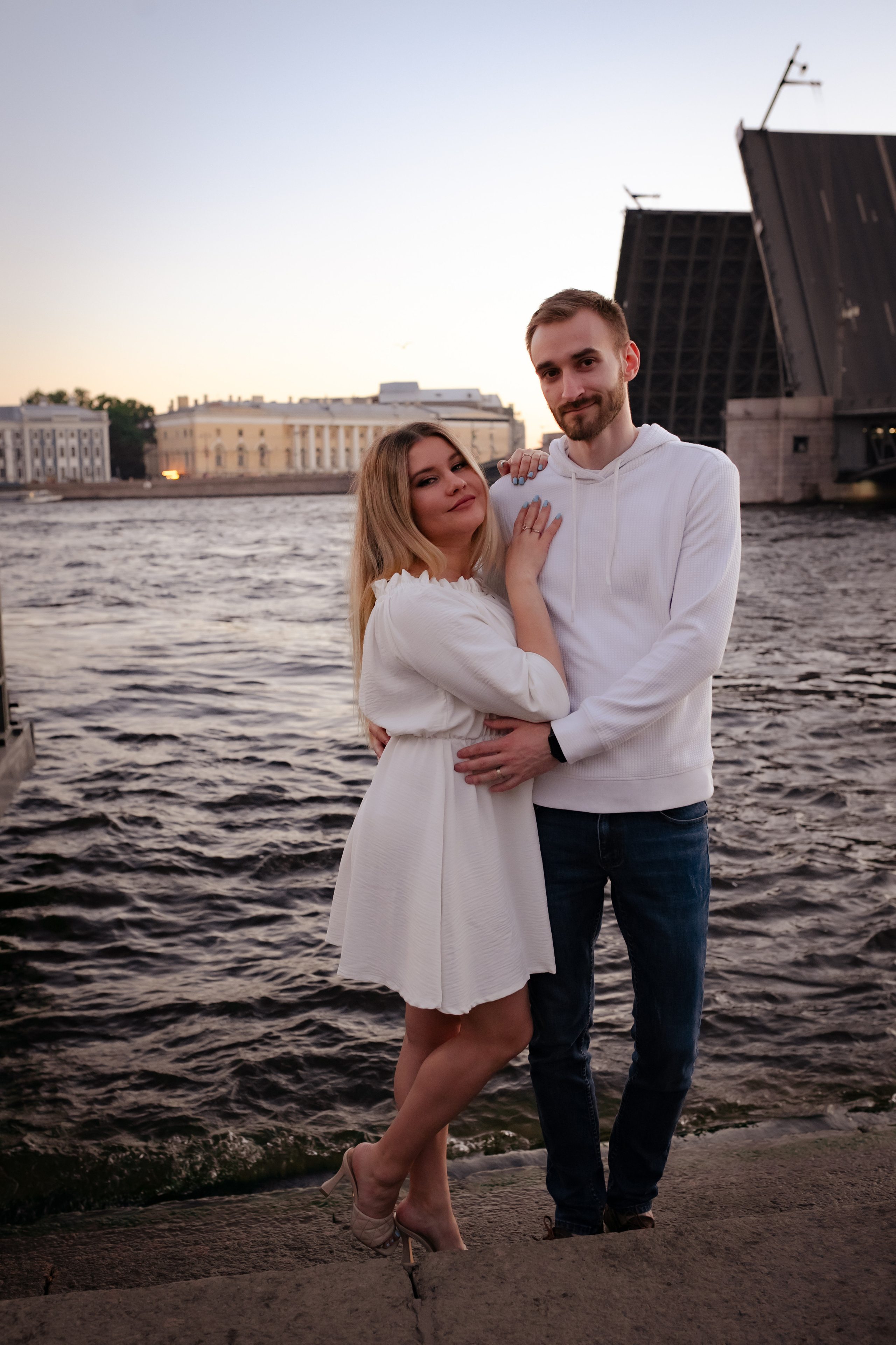 Прогулка на рассвете Оли и Егора). Фотограф в Санкт-Петербурге Разиля Идиятуллина