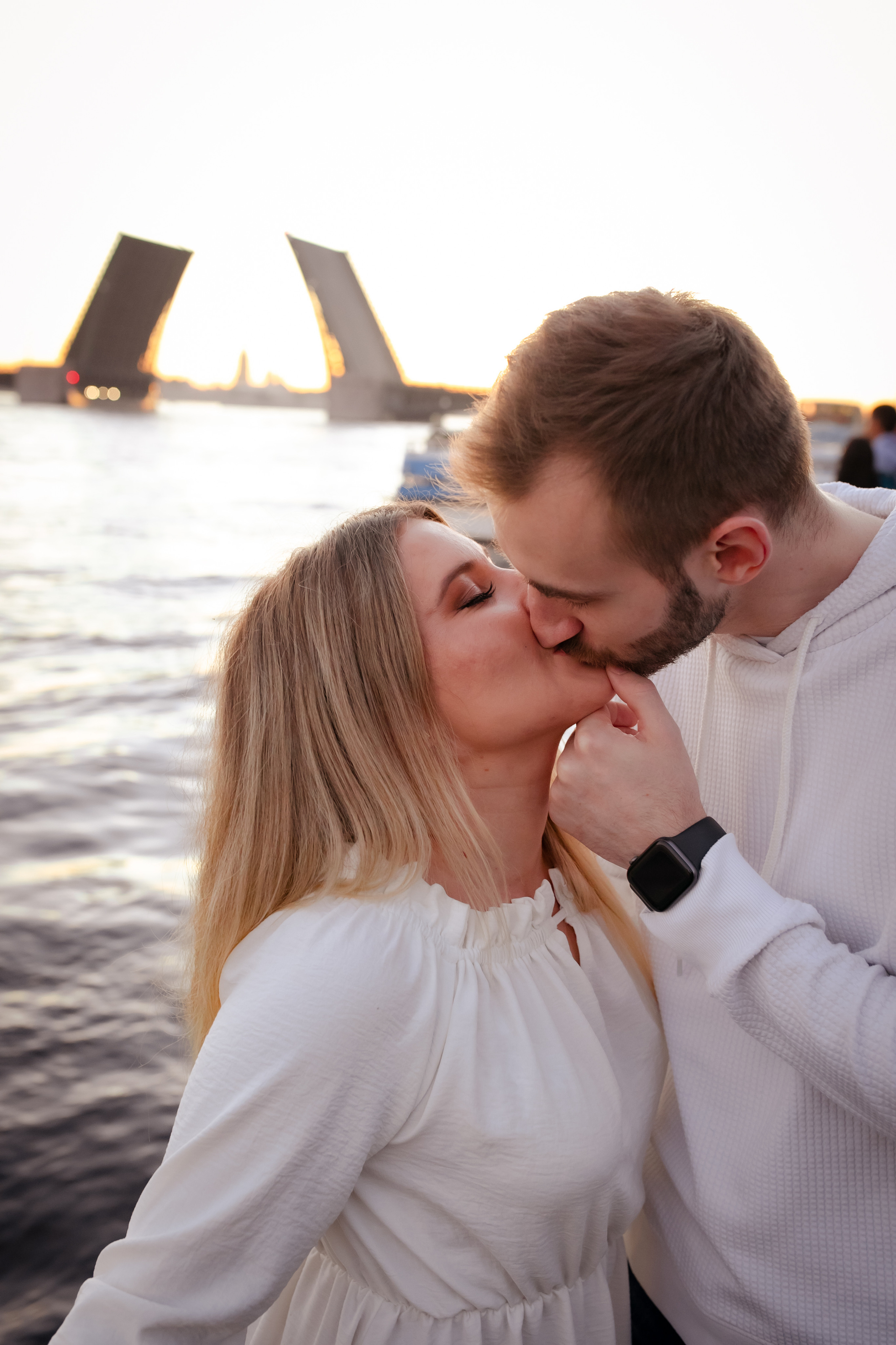 Прогулка на рассвете Оли и Егора). Фотограф в Санкт-Петербурге Разиля Идиятуллина