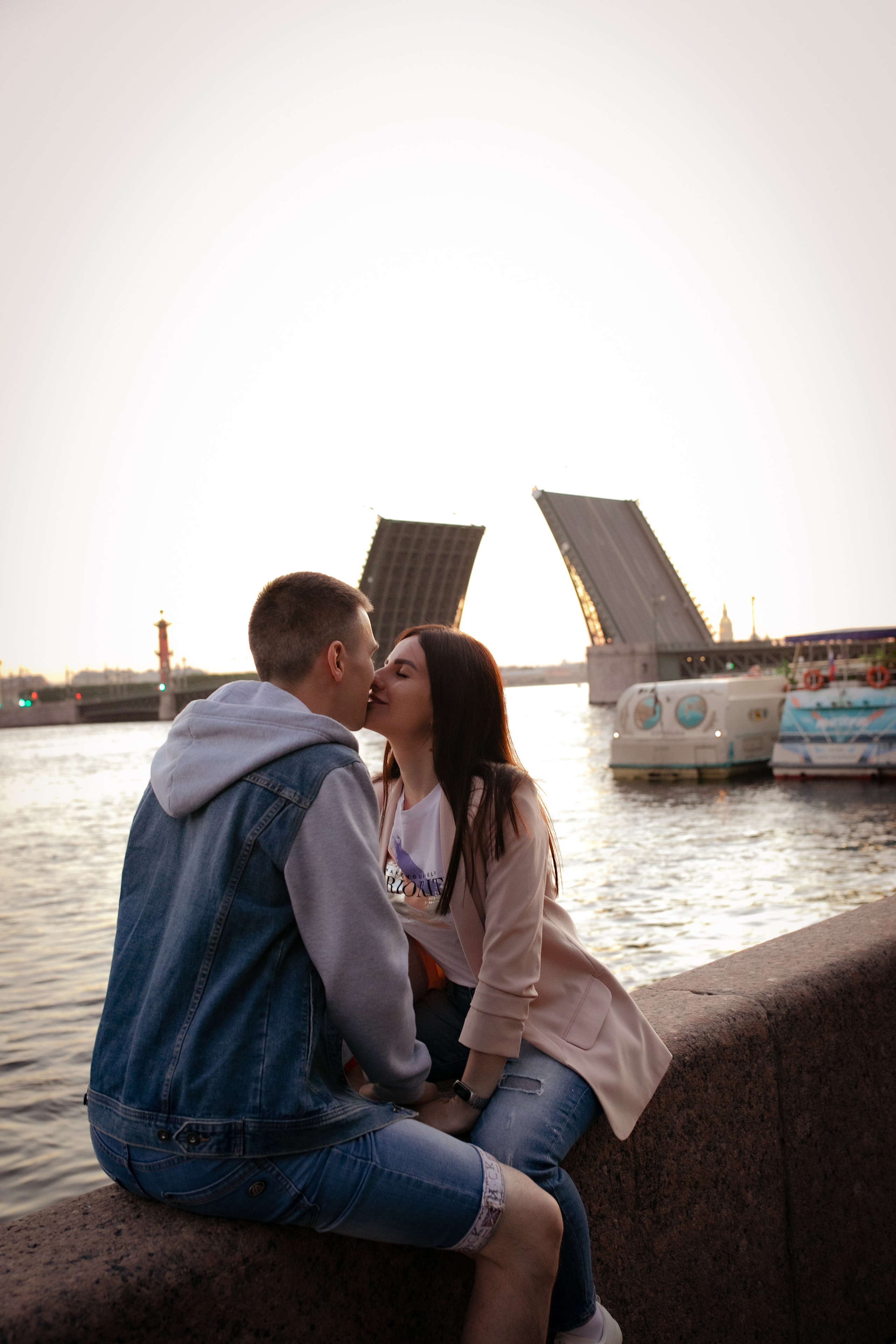 Прогулка по Петербургу Даши и Саши. Фотограф в Санкт-Петербурге Разиля Идиятуллина