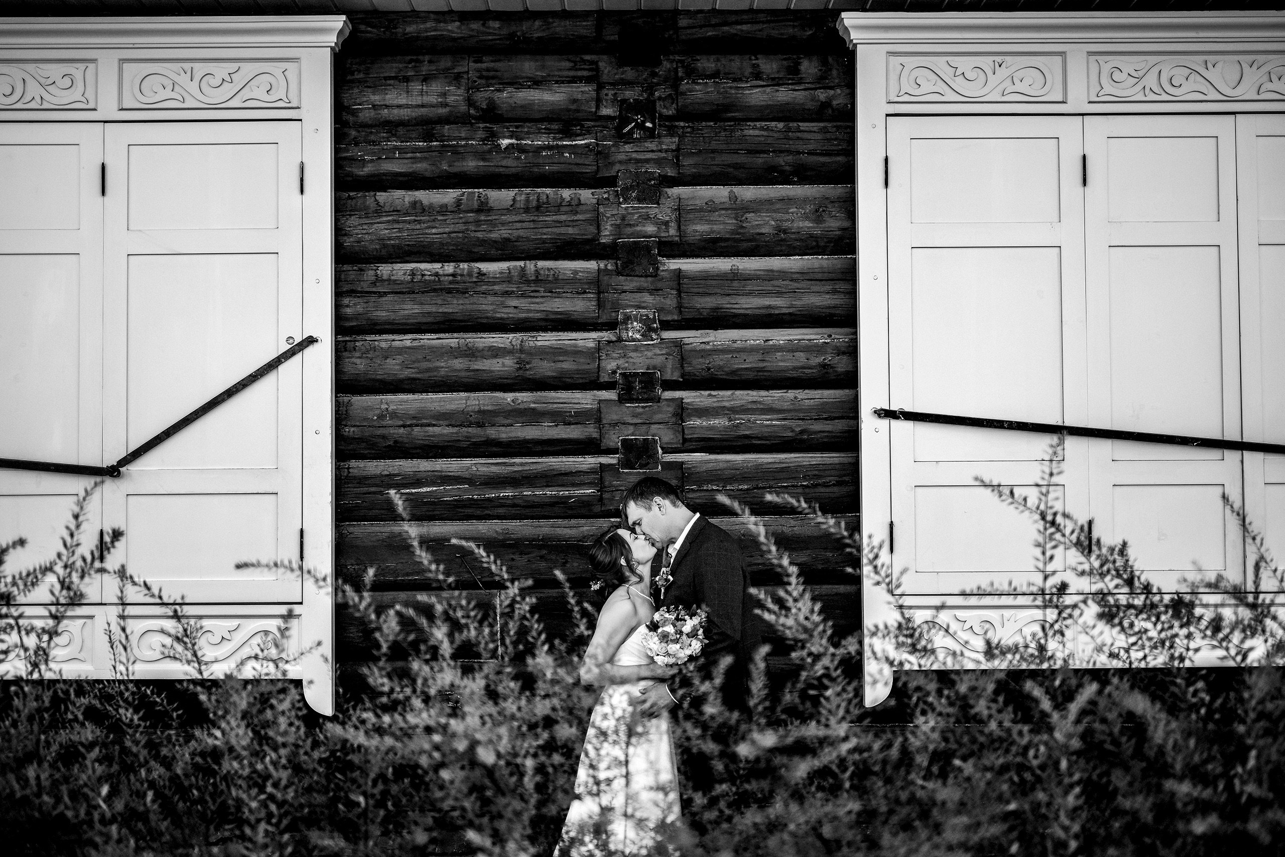 Уличная фотосессия в сентябре: теплые и атмосферные кадры. 📸 Свадебный и семейный фотограф в Красноярске Тихомиров Евгений | 17 лет опыта | 800+ свадеб