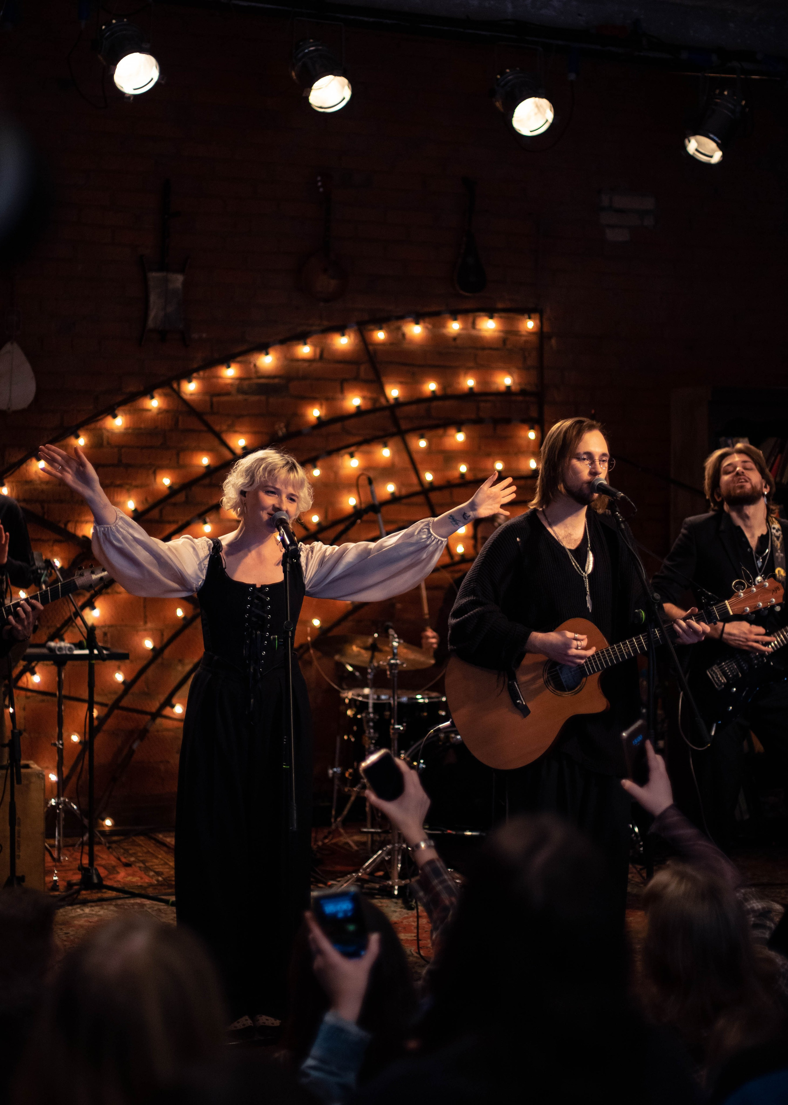 Концерты. Пряник не проявляет негатив, творческий фотограф, Москва и Санкт-Петербург