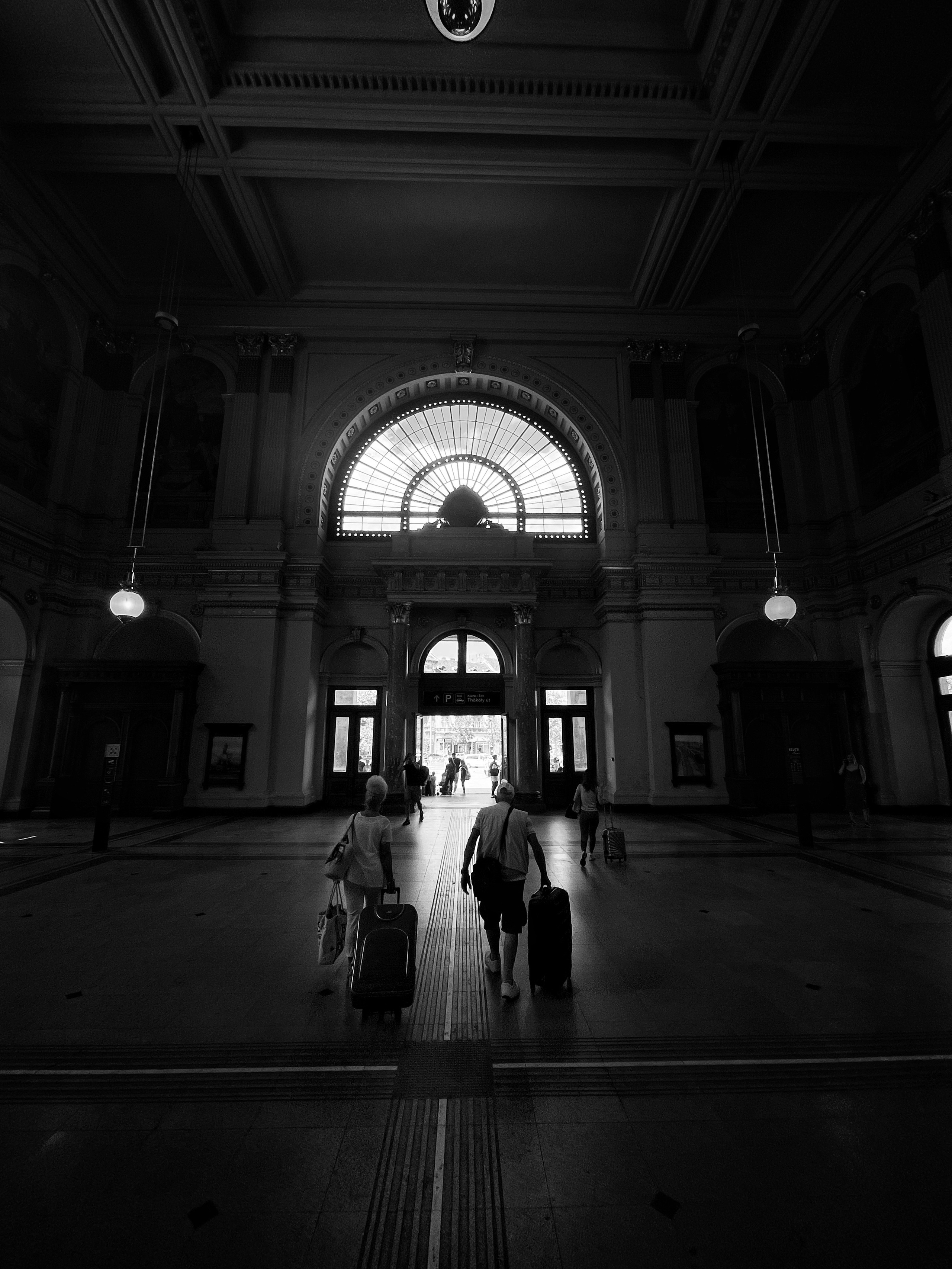  Kelleti railway station| Budapest 2026 | IPHONE 12 PRO