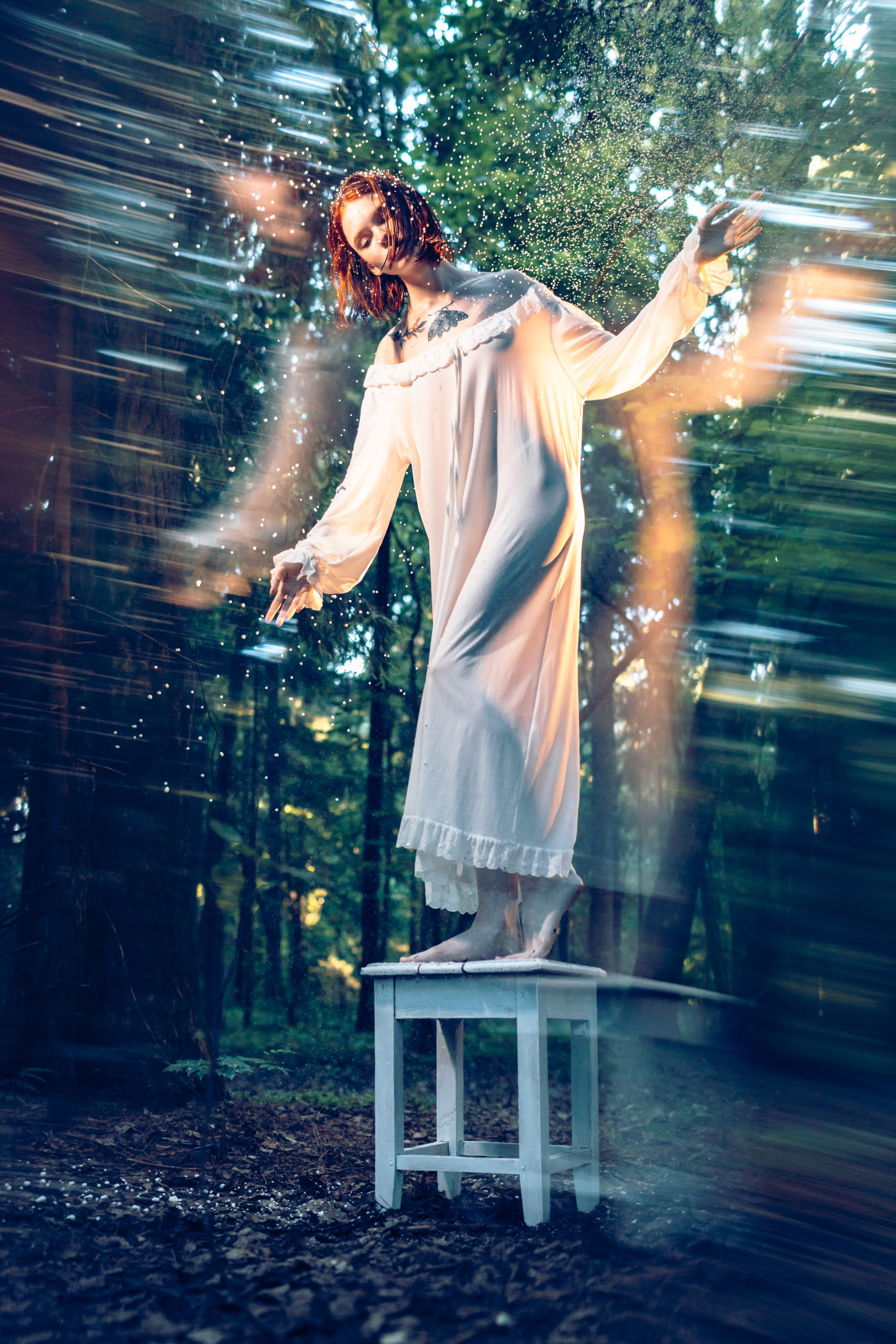 Сквозь листву. Портретный фотограф Лакшин Денис. Истории через фотографию