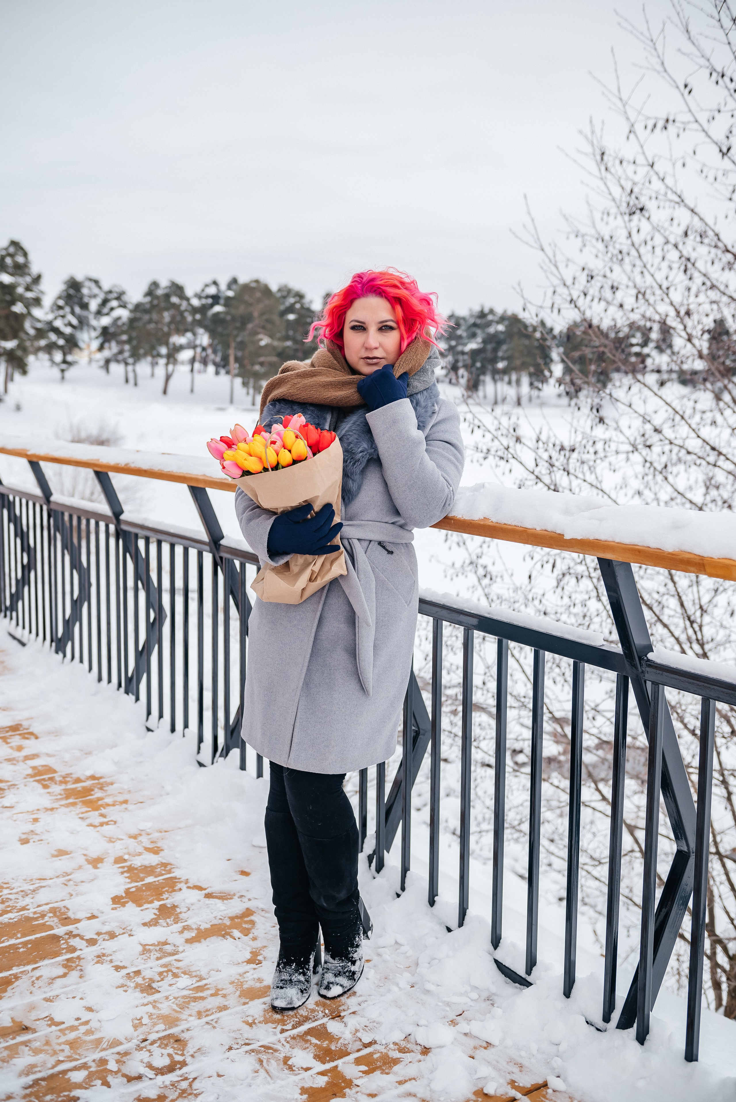 Света и тюльпаны. Свадебный и семейный фотограф в Дзержинске Екатерина Шулакова