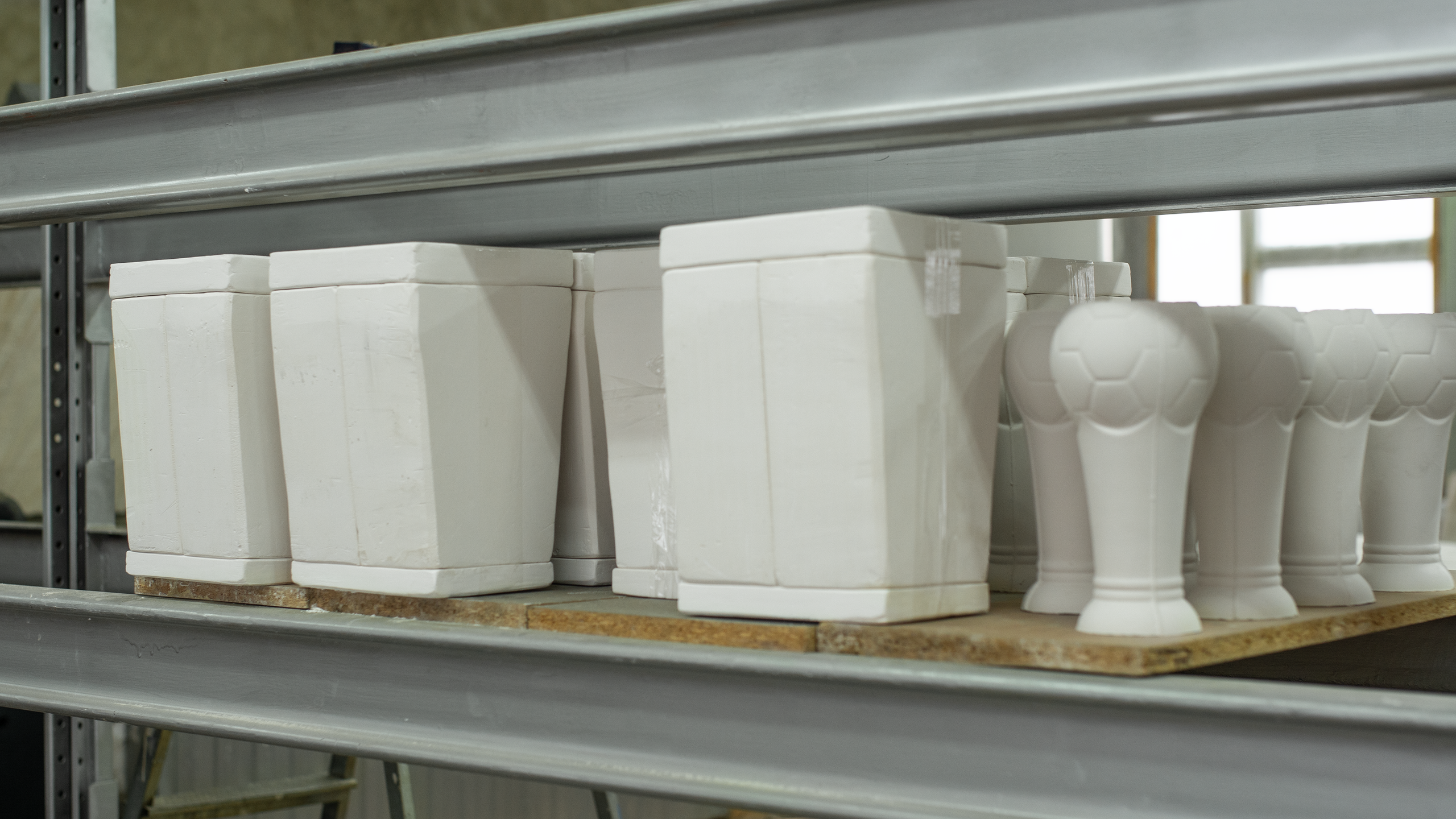 CERAMTEZ.Фарфоровые изделия на заказ в футбольной тематике. CERAMTEZ — Высококачественные фарфоровые изделия на футбольную тематику