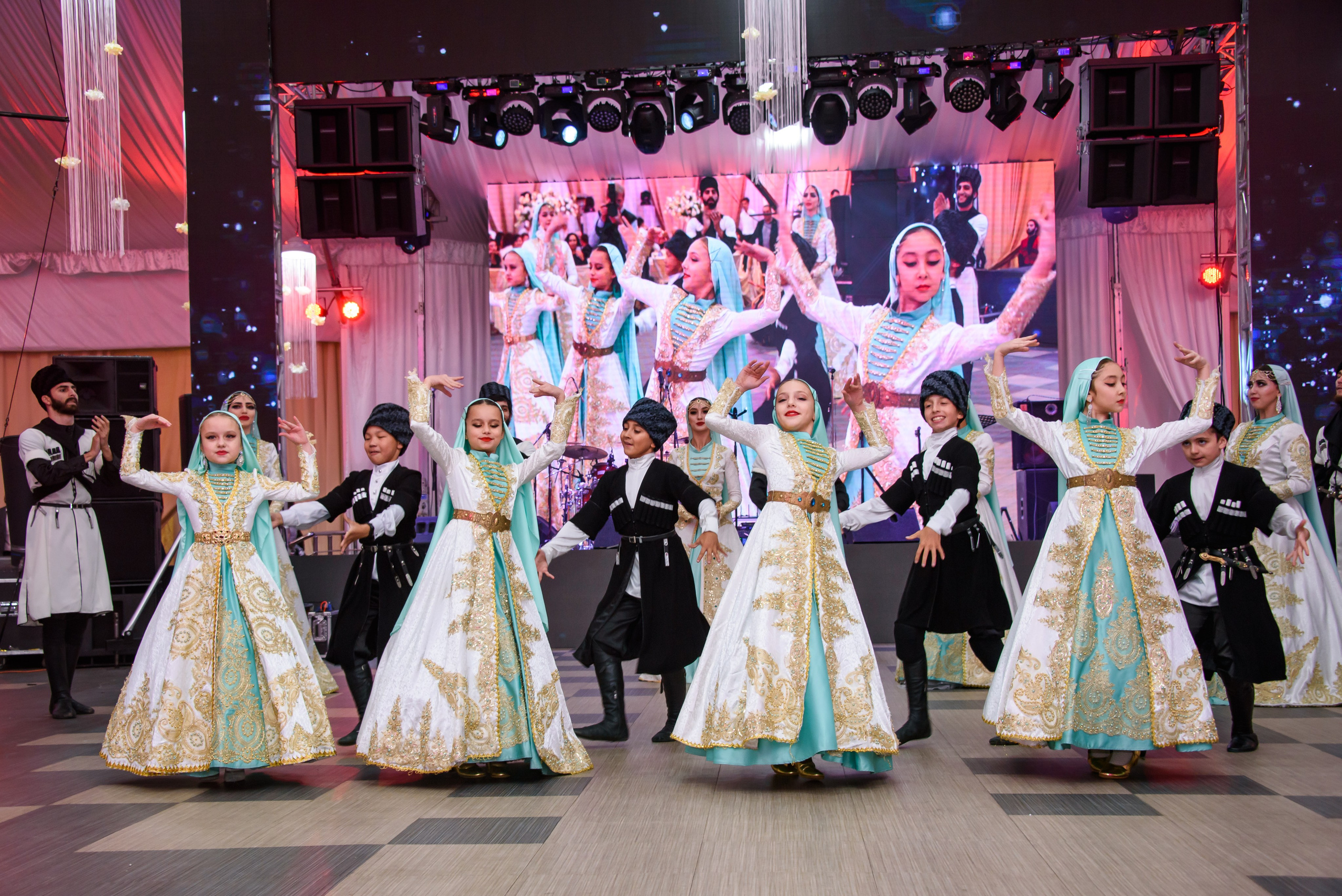 Свадьба. Фотосъёмка. Фотограф Сергей Авдеев-семейный и детский фотограф в Алматы