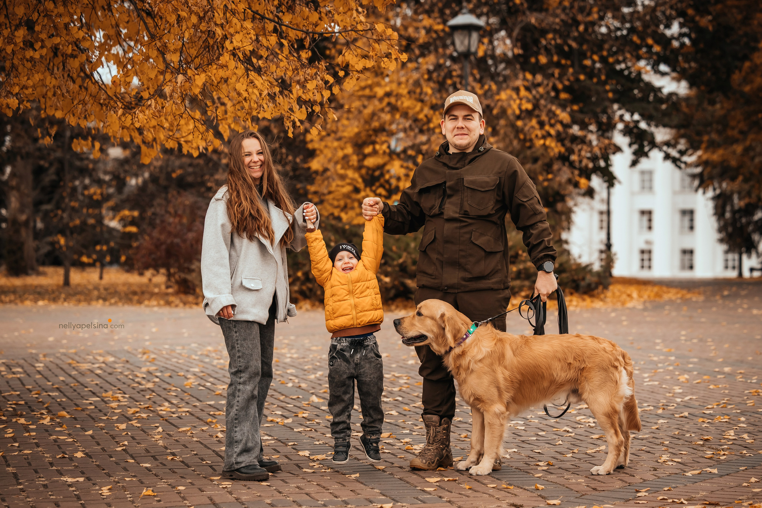 Настя, Дима, Олег и Арчи. Фотограф Нелли Самойлова