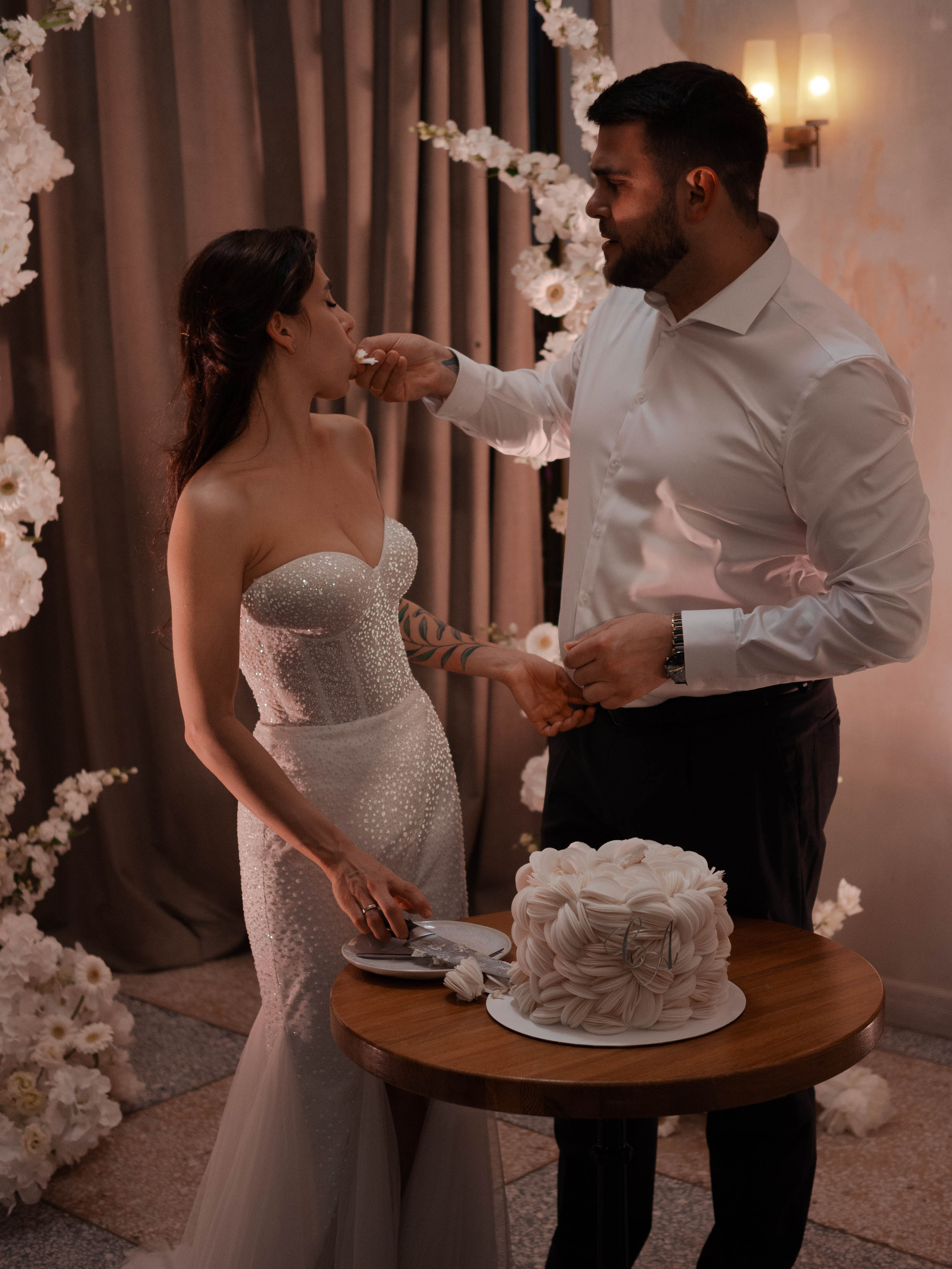 Сергей и Анна: классика в Петербурге в теплой компании близких. @dariazphoto свадебный фотограф