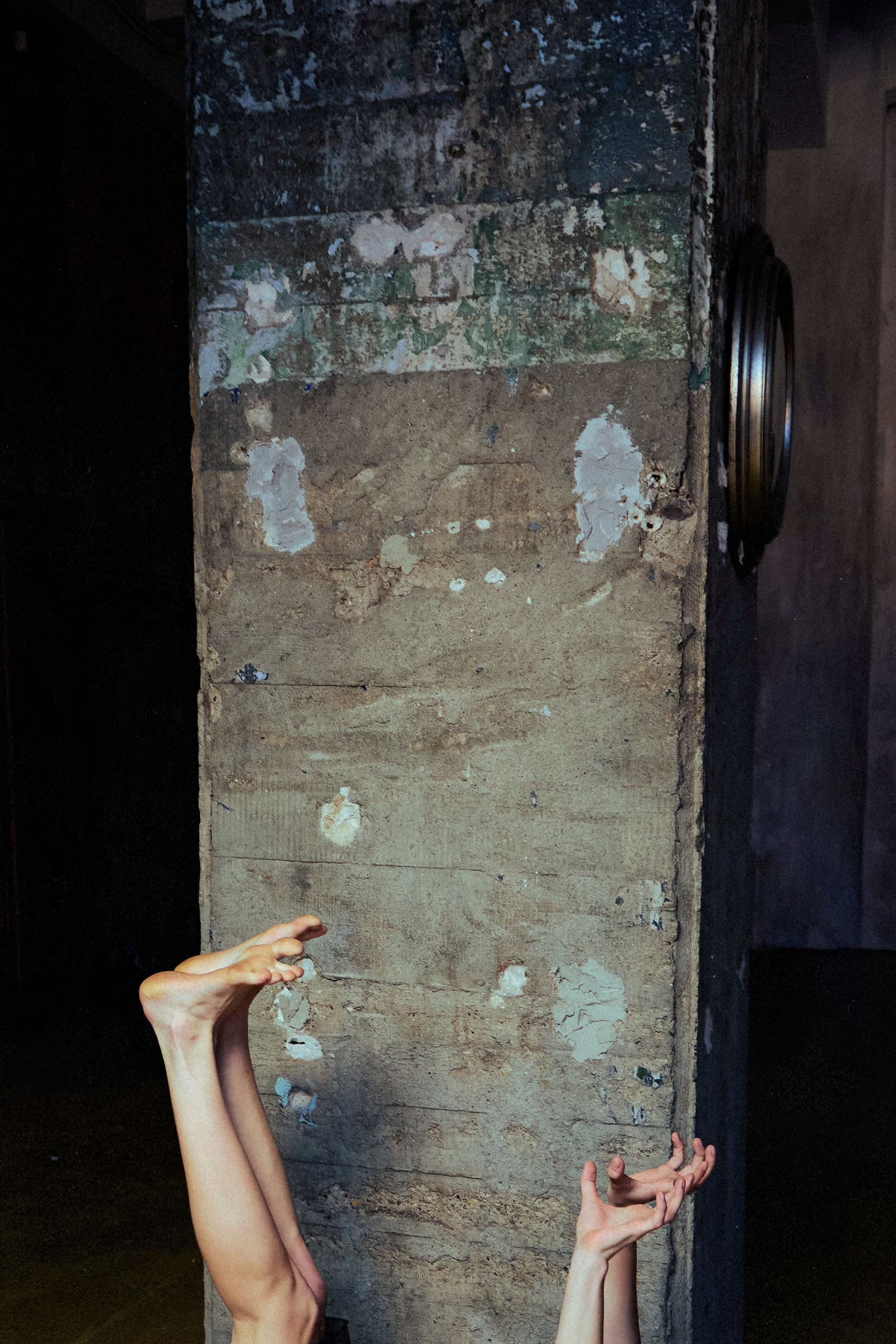 Alan (lumpenmen). Arina Kharakhashian