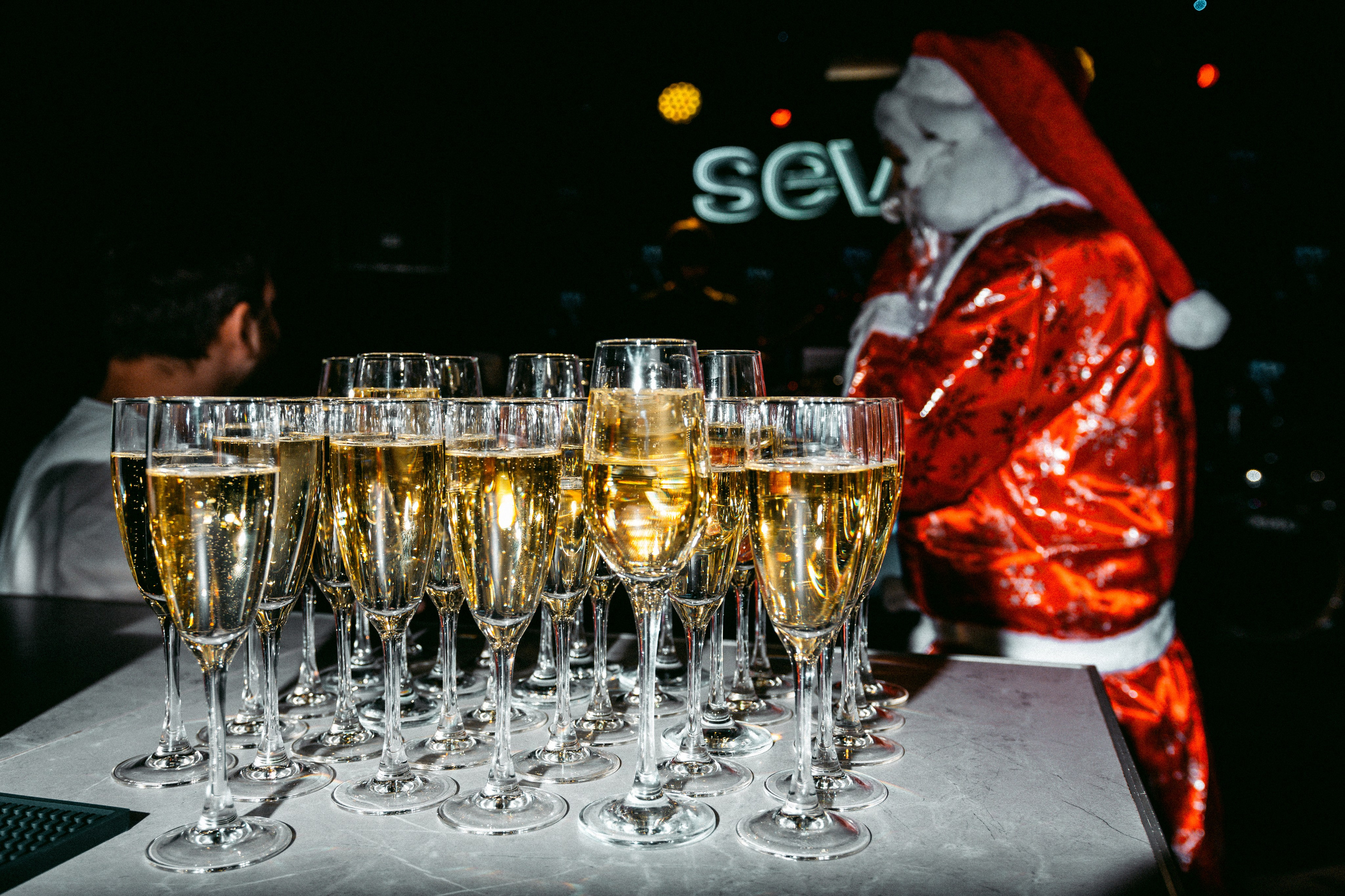 SEVEN bar — New Year