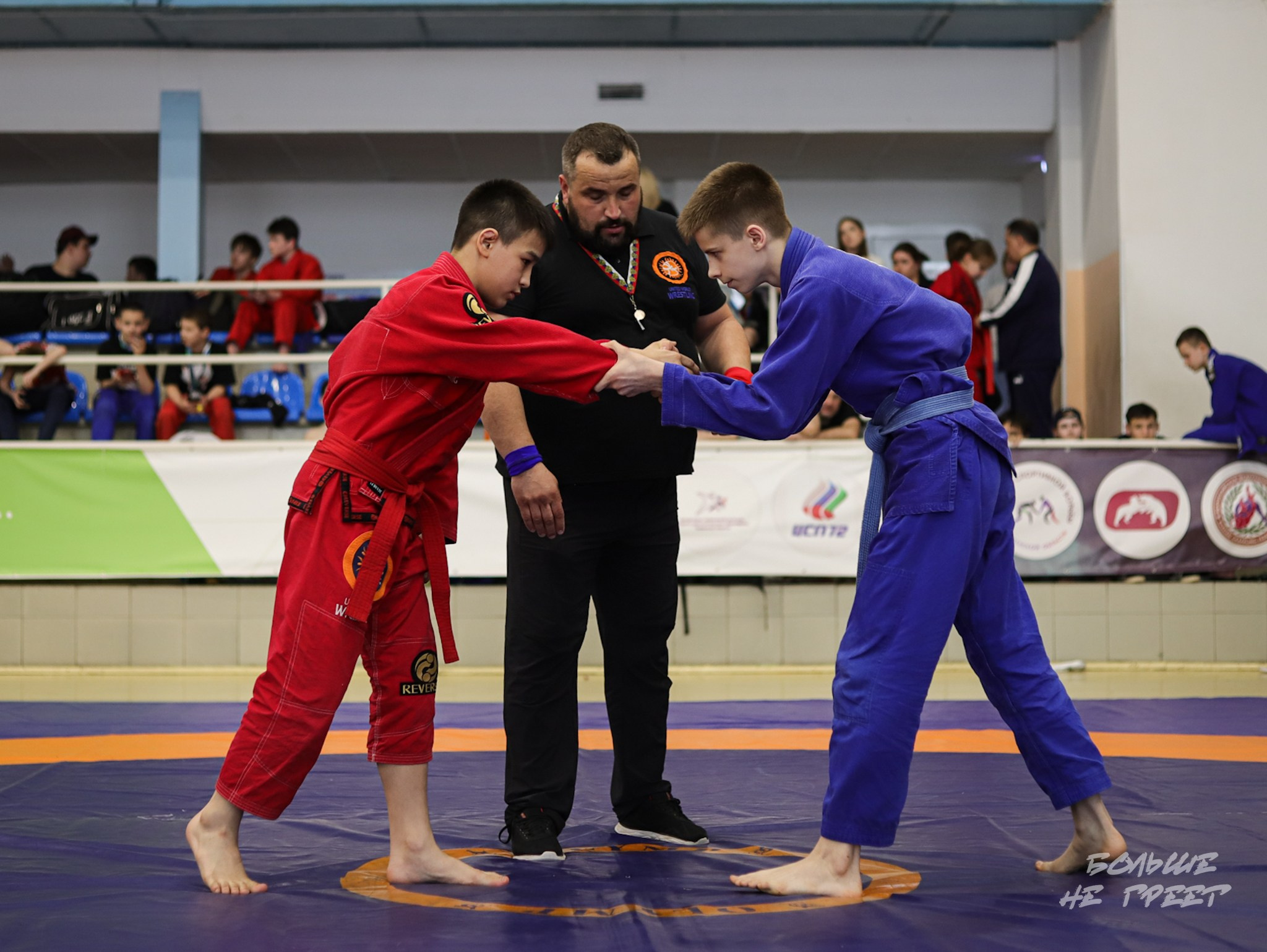ПЕРВЕНСТВО УРФО ПО СПОРТИВНОЙ БОРЬБЕ ГРЭППЛИНГ И ГРЭППЛИНГ-ГИ. Больше не греет