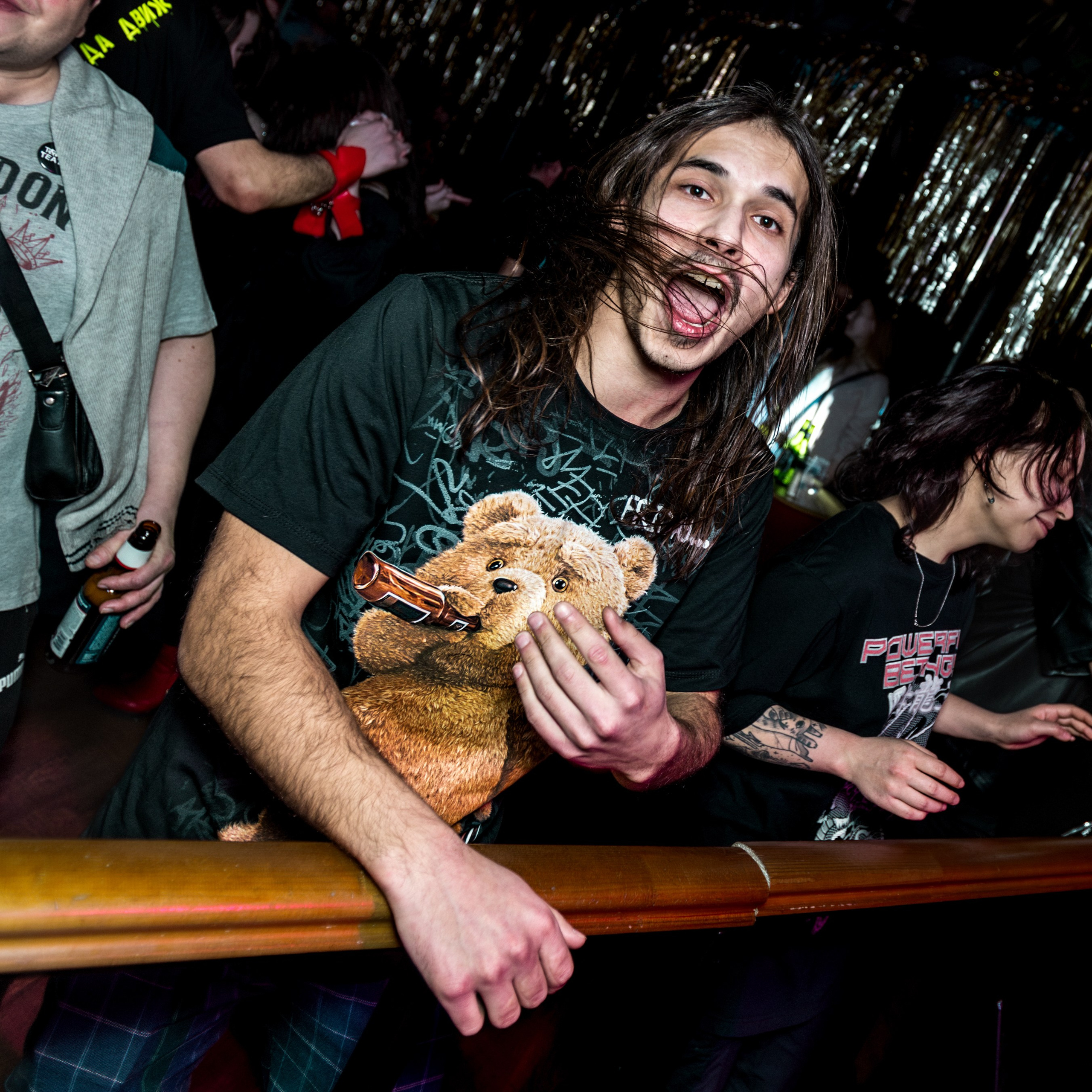 Рок-ёлка. Репортажный фотограф Екатеринбург | Яркий, качественный репортаж | Концерты, клубы, репортаж, праздники, корпоративы