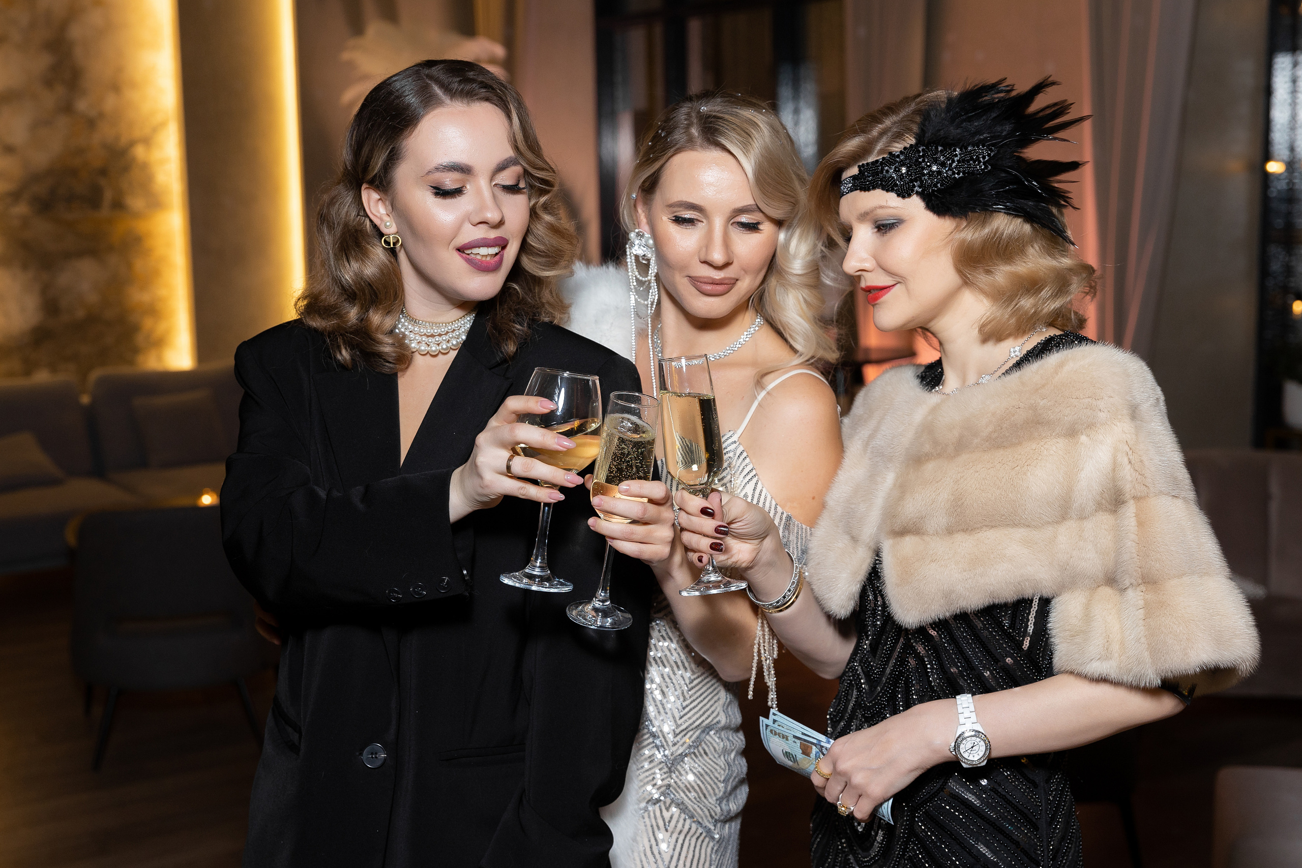 Үй шаруасындағы әйелдер толық метражды порно фильмдер онлайн Жетілген әйелдермен бірге порно