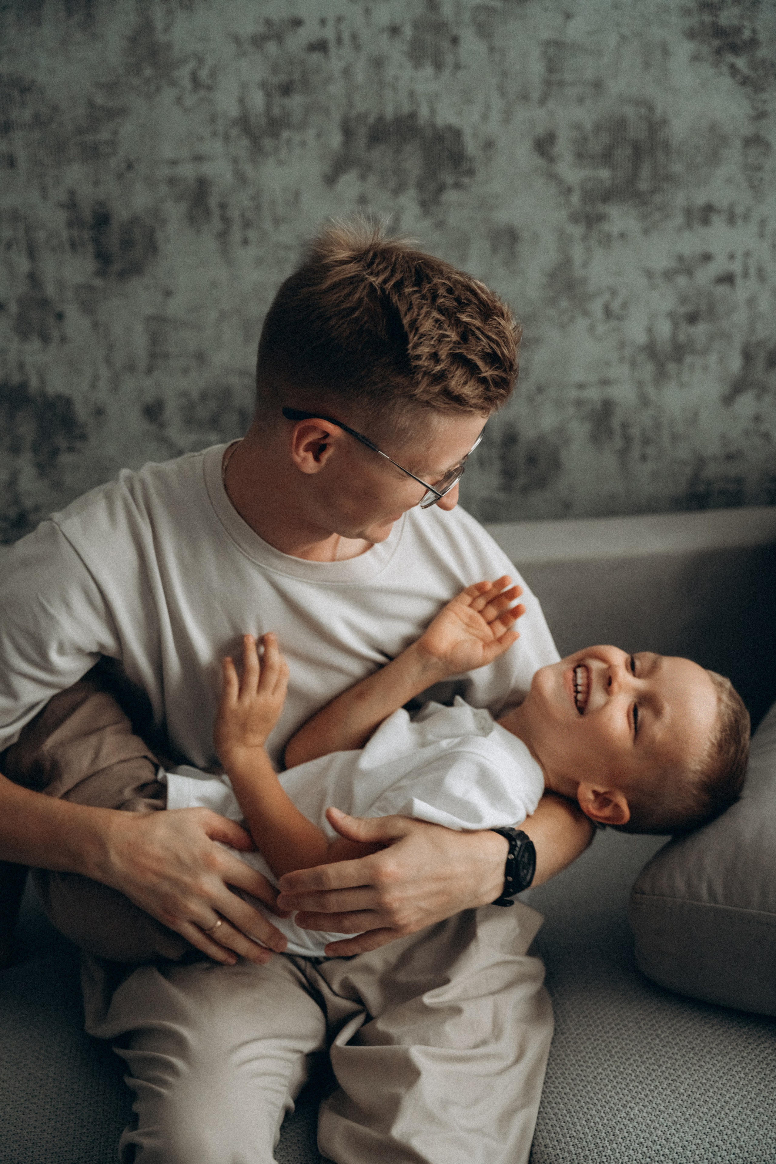 Вика, Сергей, Ян и Сава. Фотограф Мария Миллс | Минск