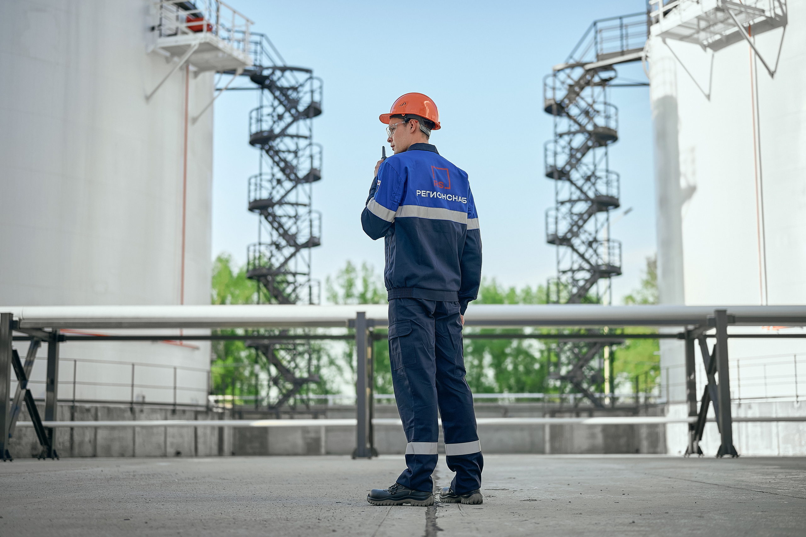 Портфолио по промышленной фотосъёмке: Поставка нефтепродуктов «РЕГИОНСНАБ». Фотограф Яковлев Роман — Красноярск