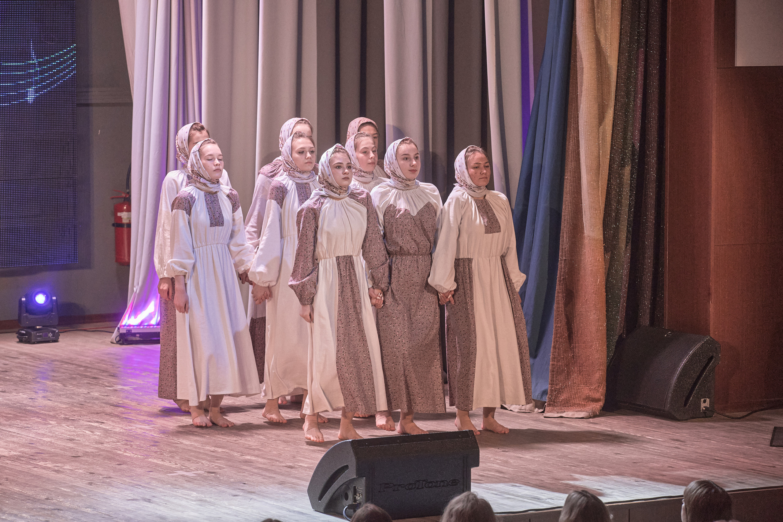 Портфолио репортажной фотосъёмки: Концерт в ДК Железнодорожников. Фотограф Яковлев Роман — Красноярск