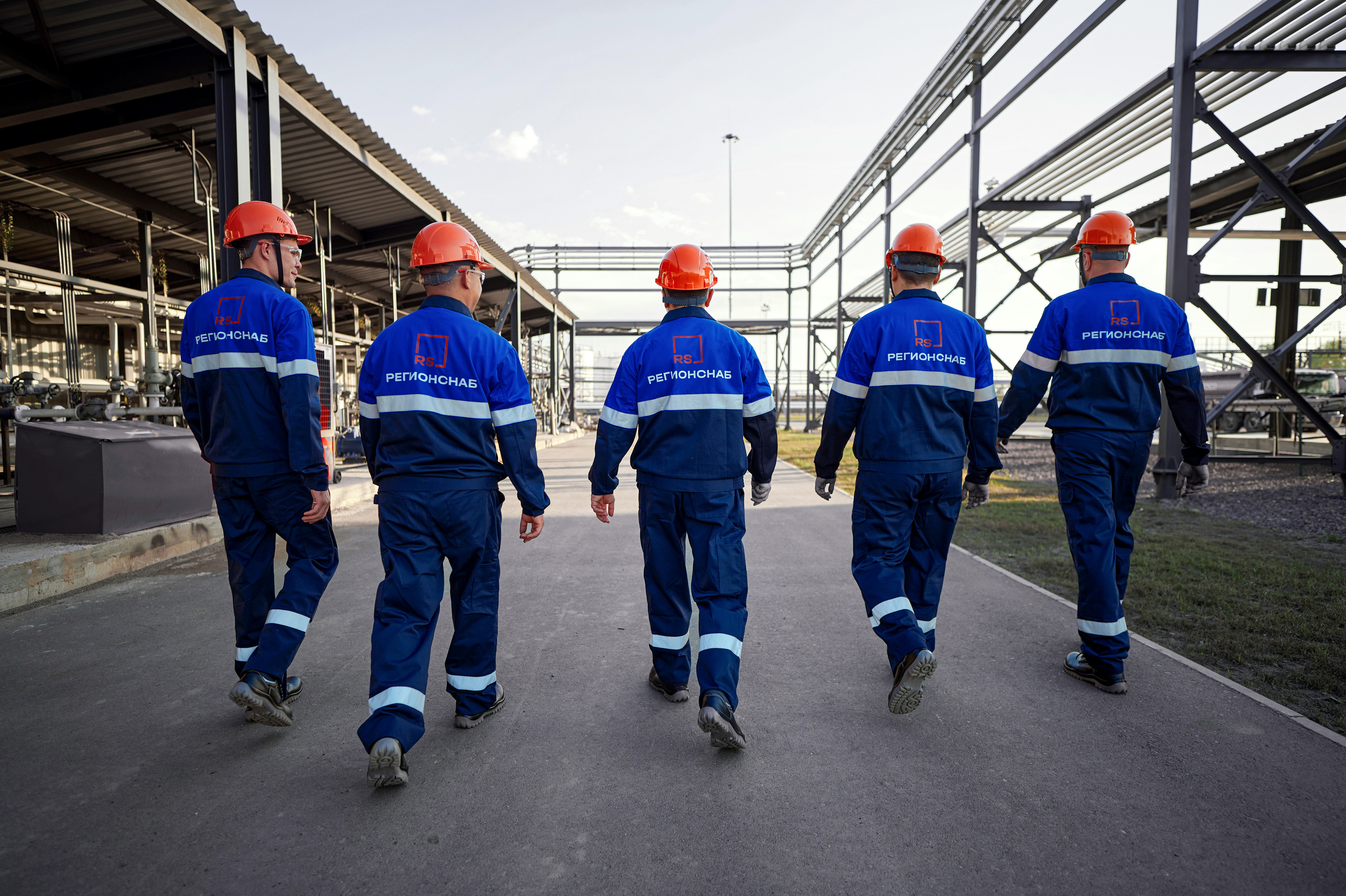 Портфолио по промышленной фотосъёмке: Поставка нефтепродуктов «РЕГИОНСНАБ». Фотограф Яковлев Роман — Красноярск