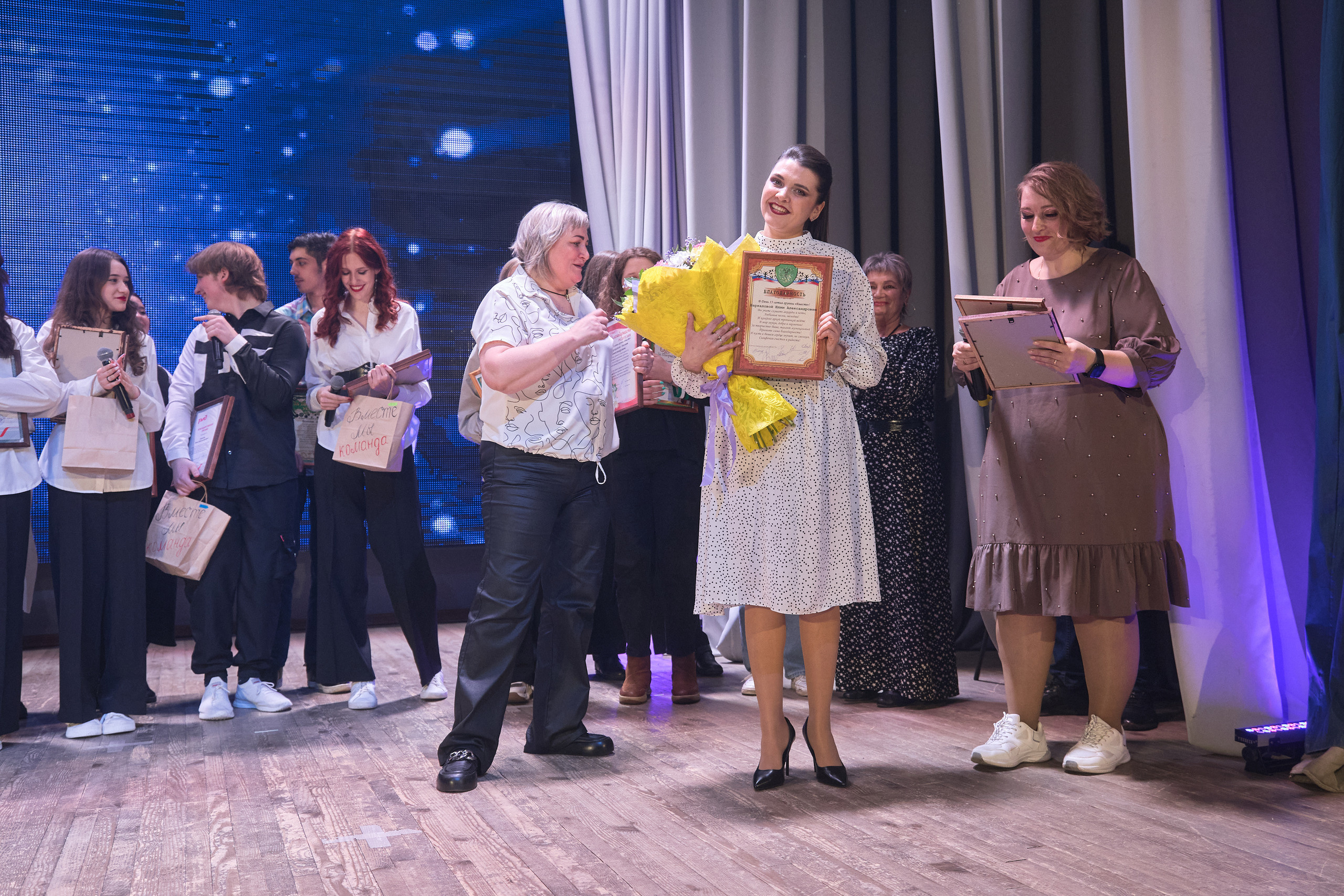 Портфолио репортажной фотосъёмки: Концерт в ДК Железнодорожников. Фотограф Яковлев Роман — Красноярск