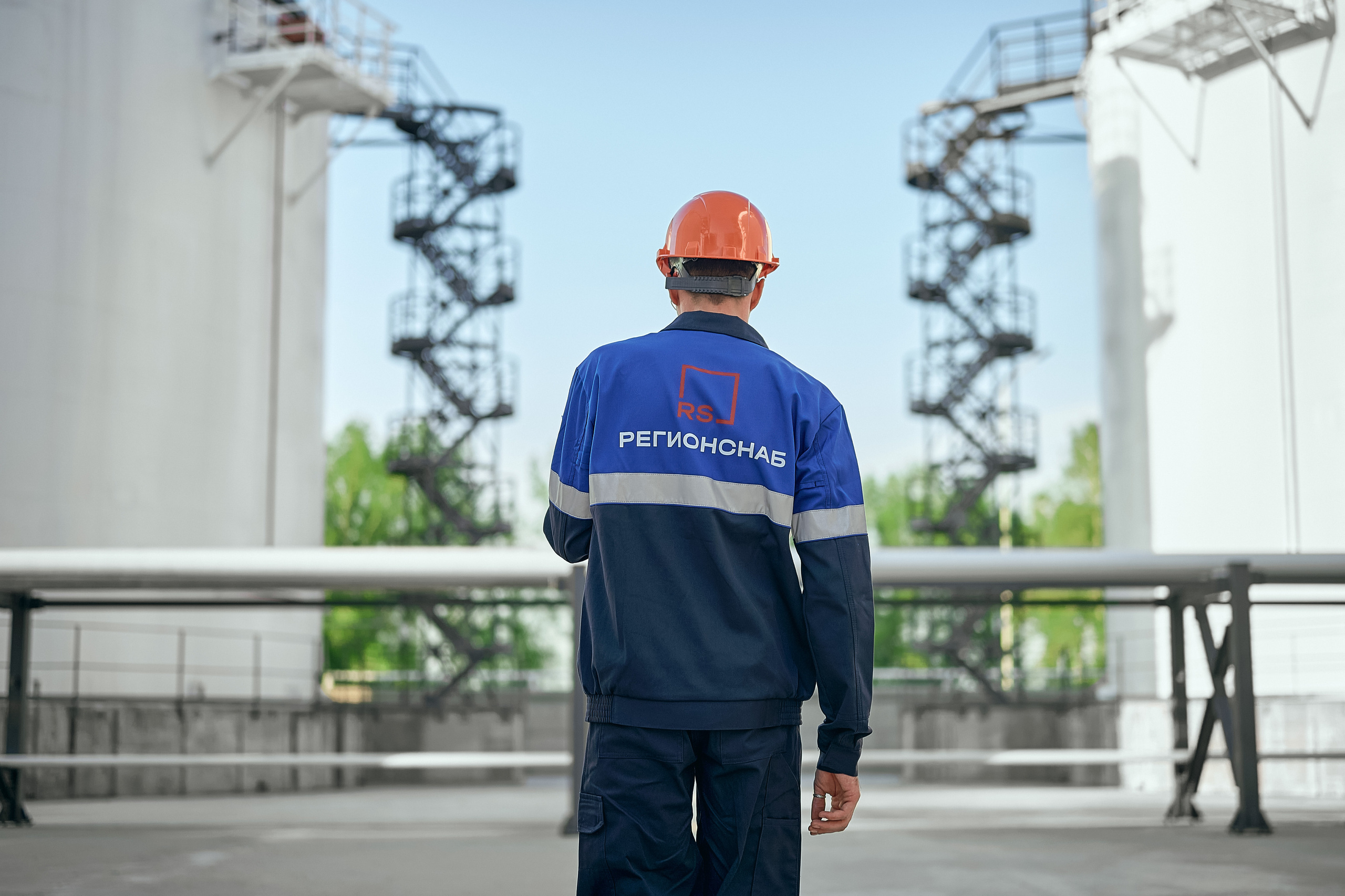 Портфолио по промышленной фотосъёмке: Поставка нефтепродуктов «РЕГИОНСНАБ». Фотограф Яковлев Роман — Красноярск